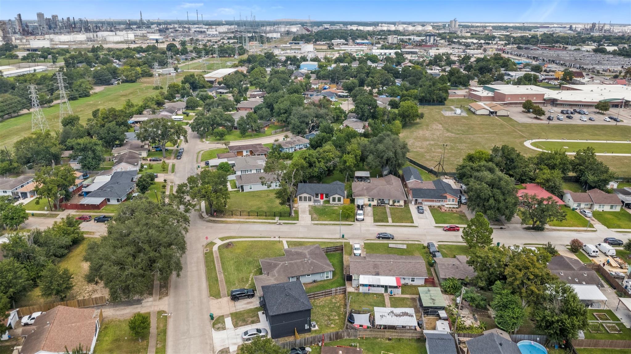 1106 W Thomas Avenue