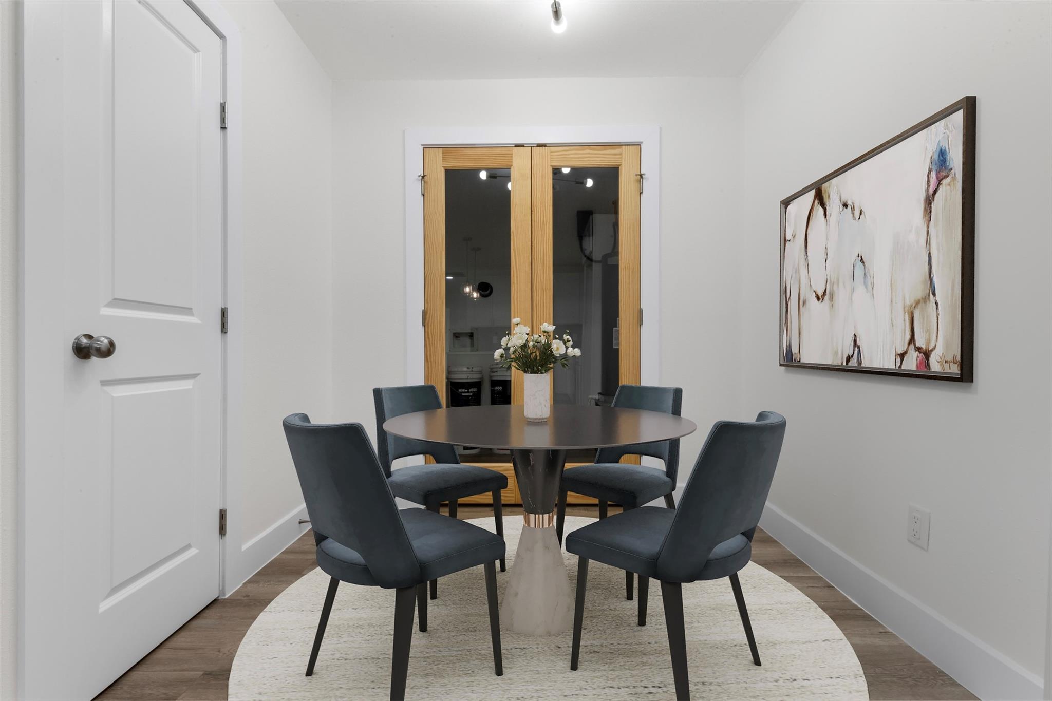 1106 W Thomas Avenue