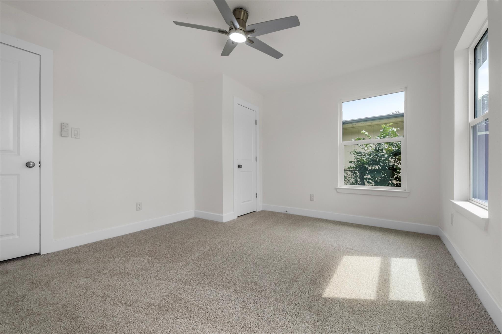 1106 W Thomas Avenue