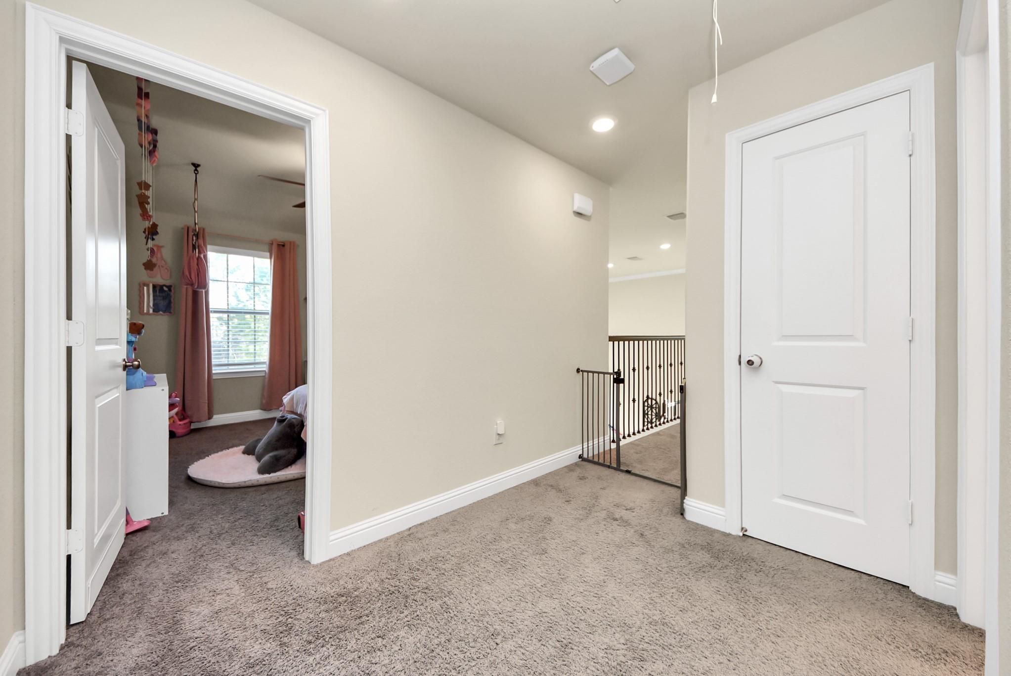 6703 Sandia Crest Street