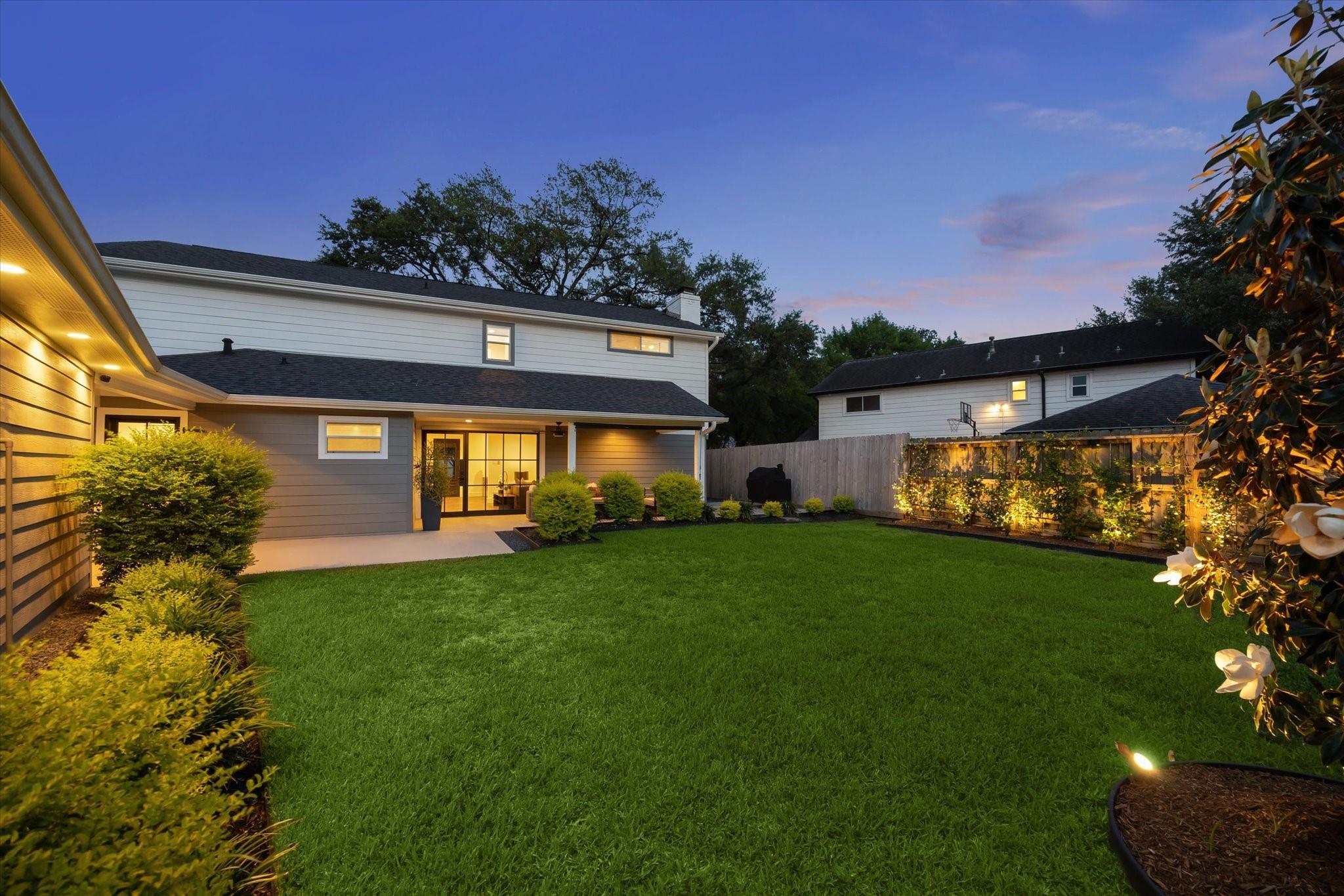 5623 Oak Trail Lane