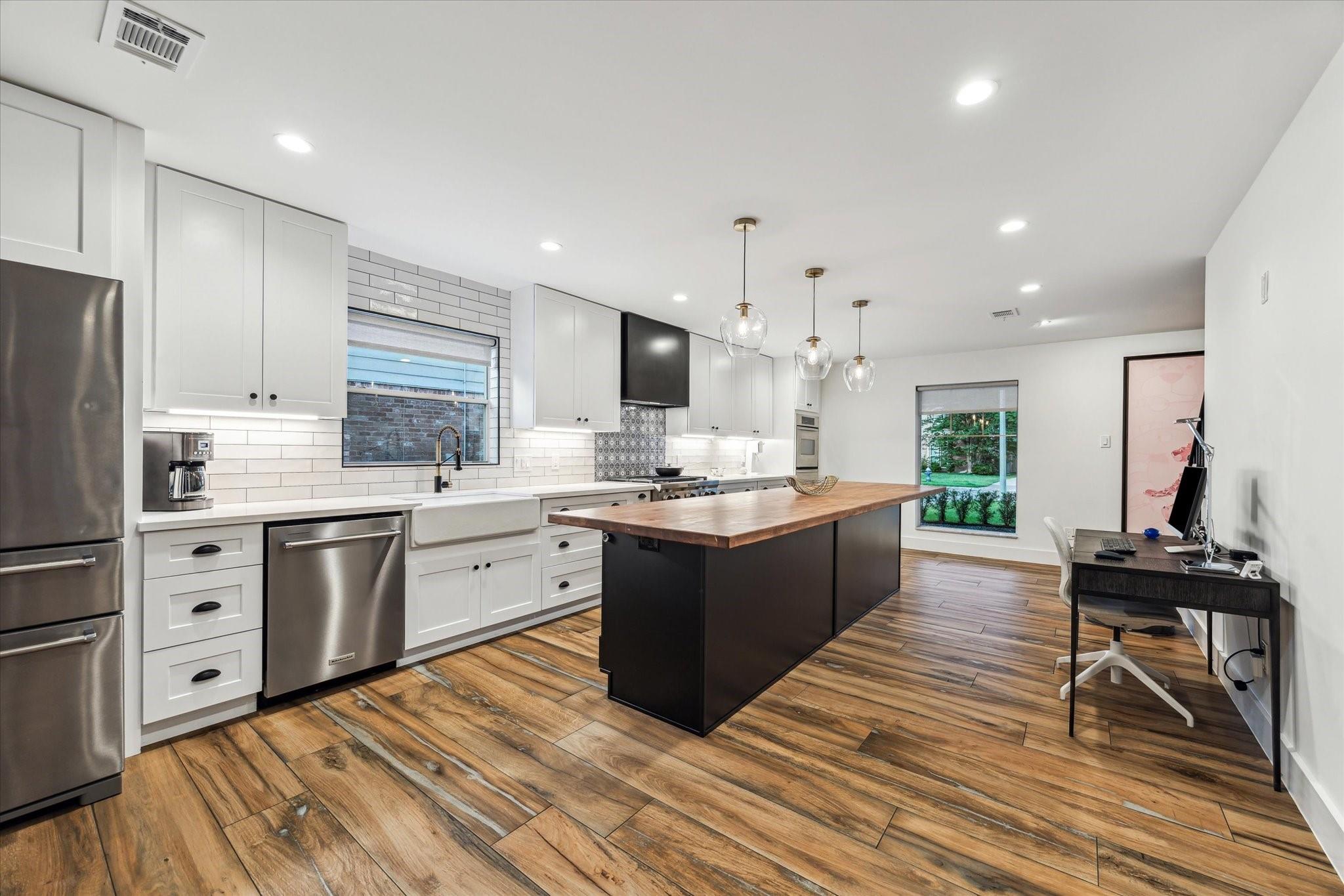 5623 Oak Trail Lane