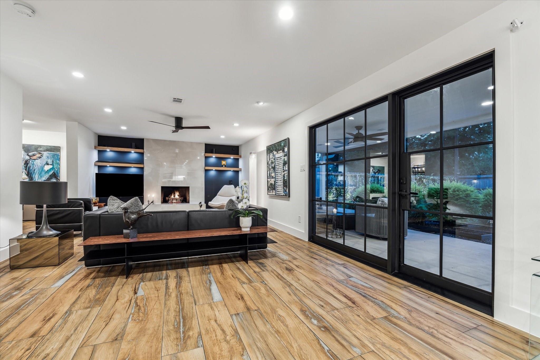 5623 Oak Trail Lane