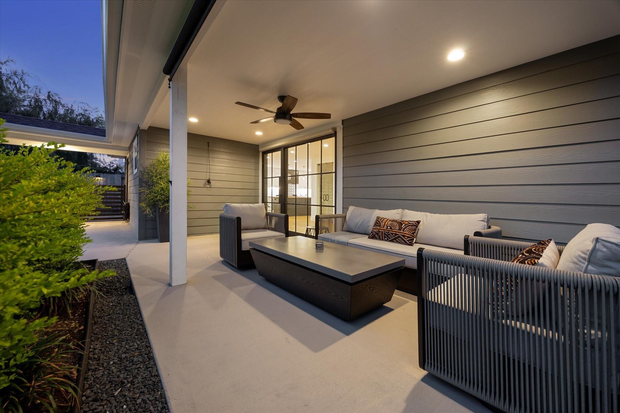 5623 Oak Trail Lane