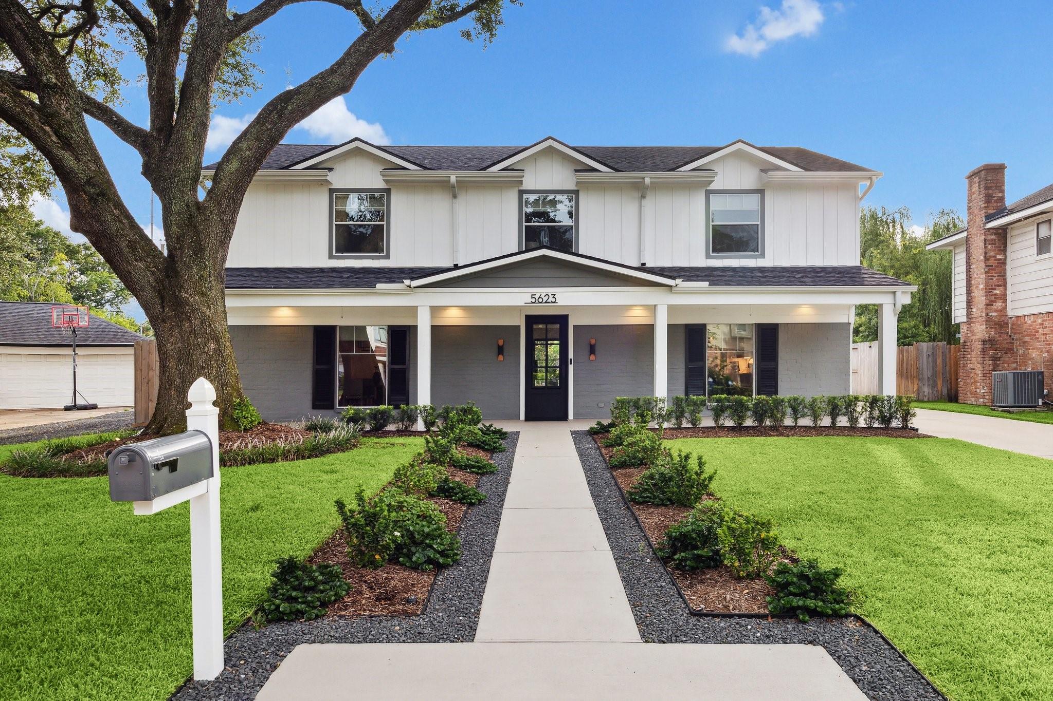 5623 Oak Trail Lane