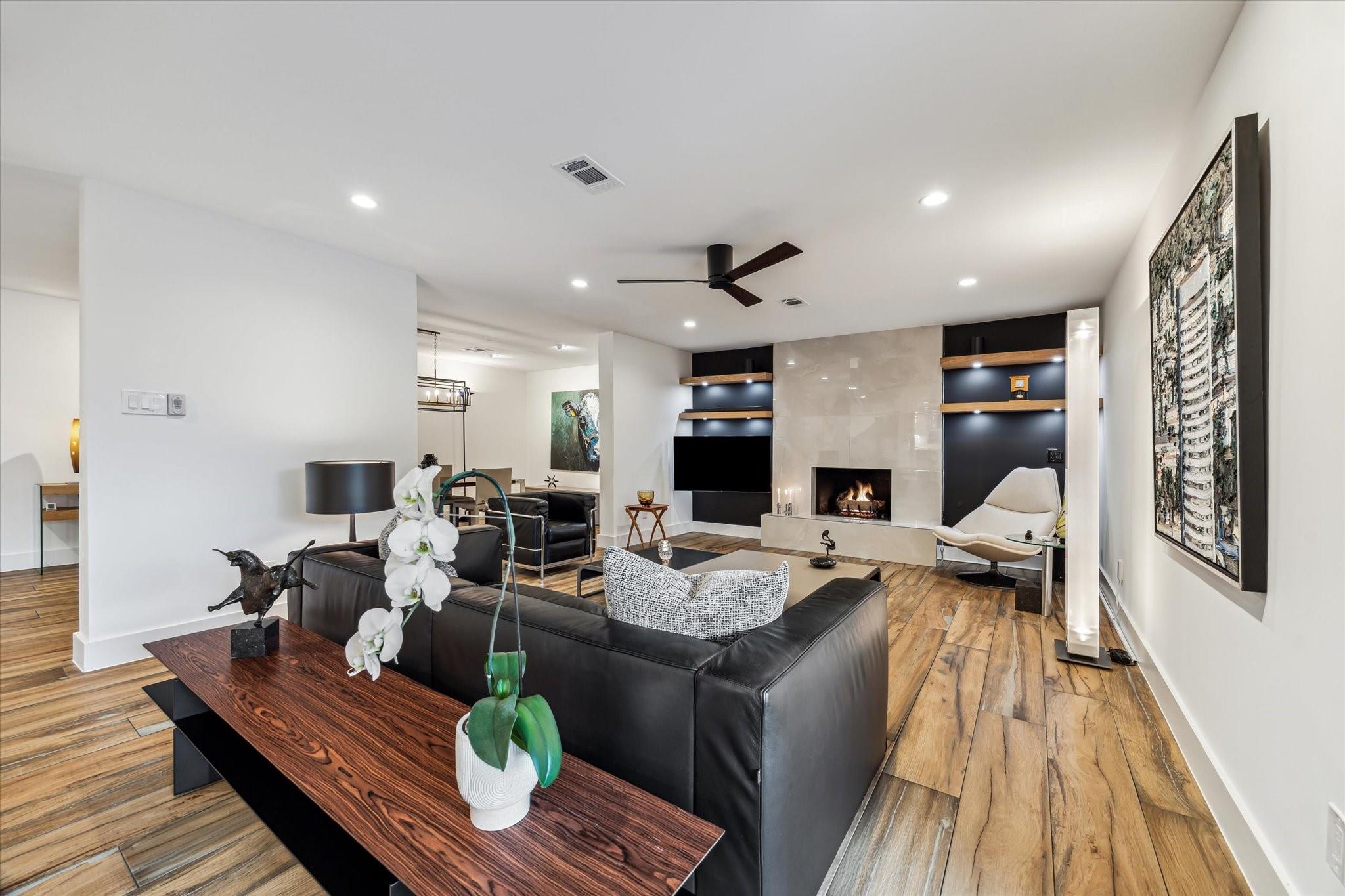 5623 Oak Trail Lane