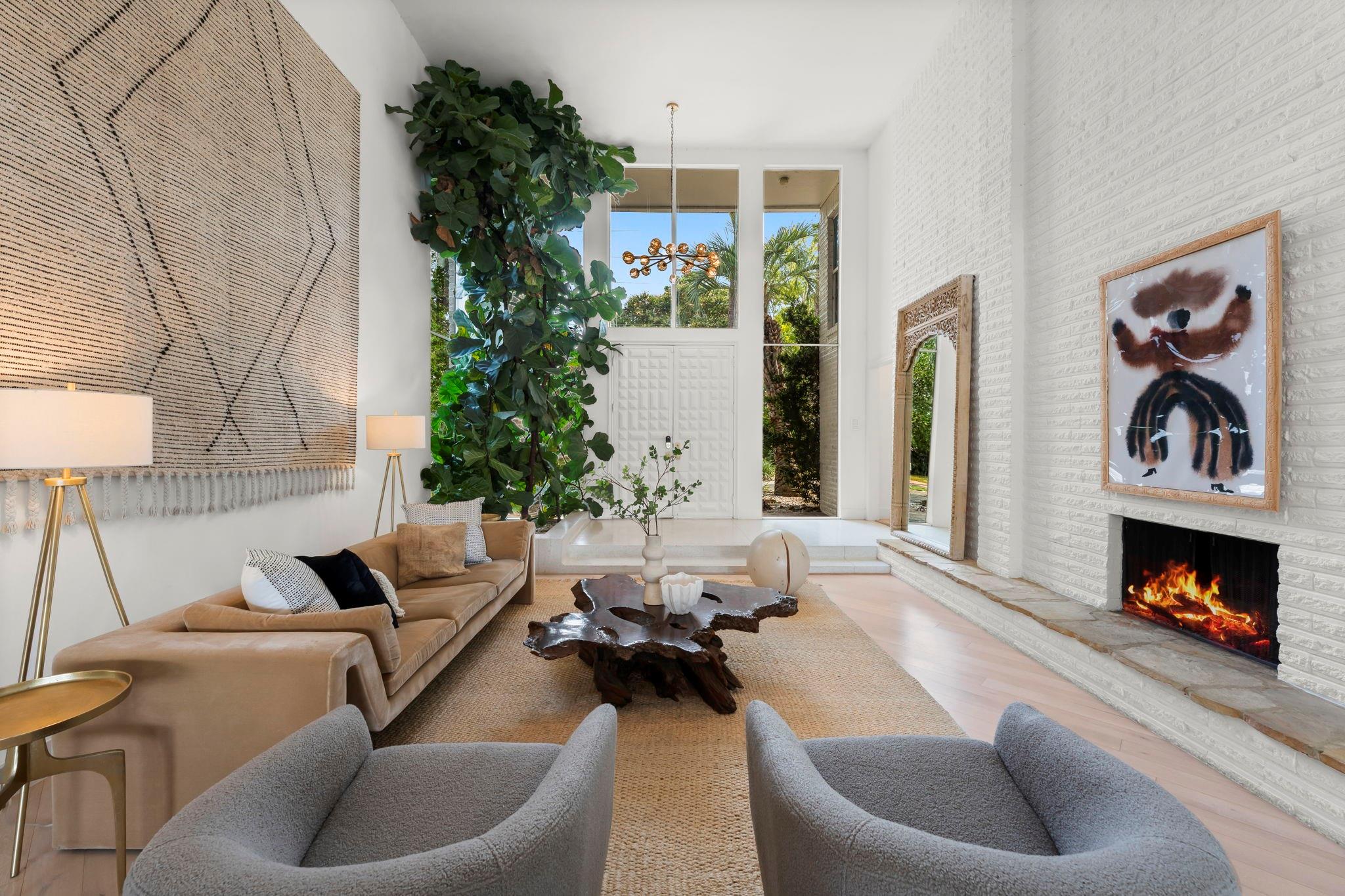 13114 Paradise Valley Drive