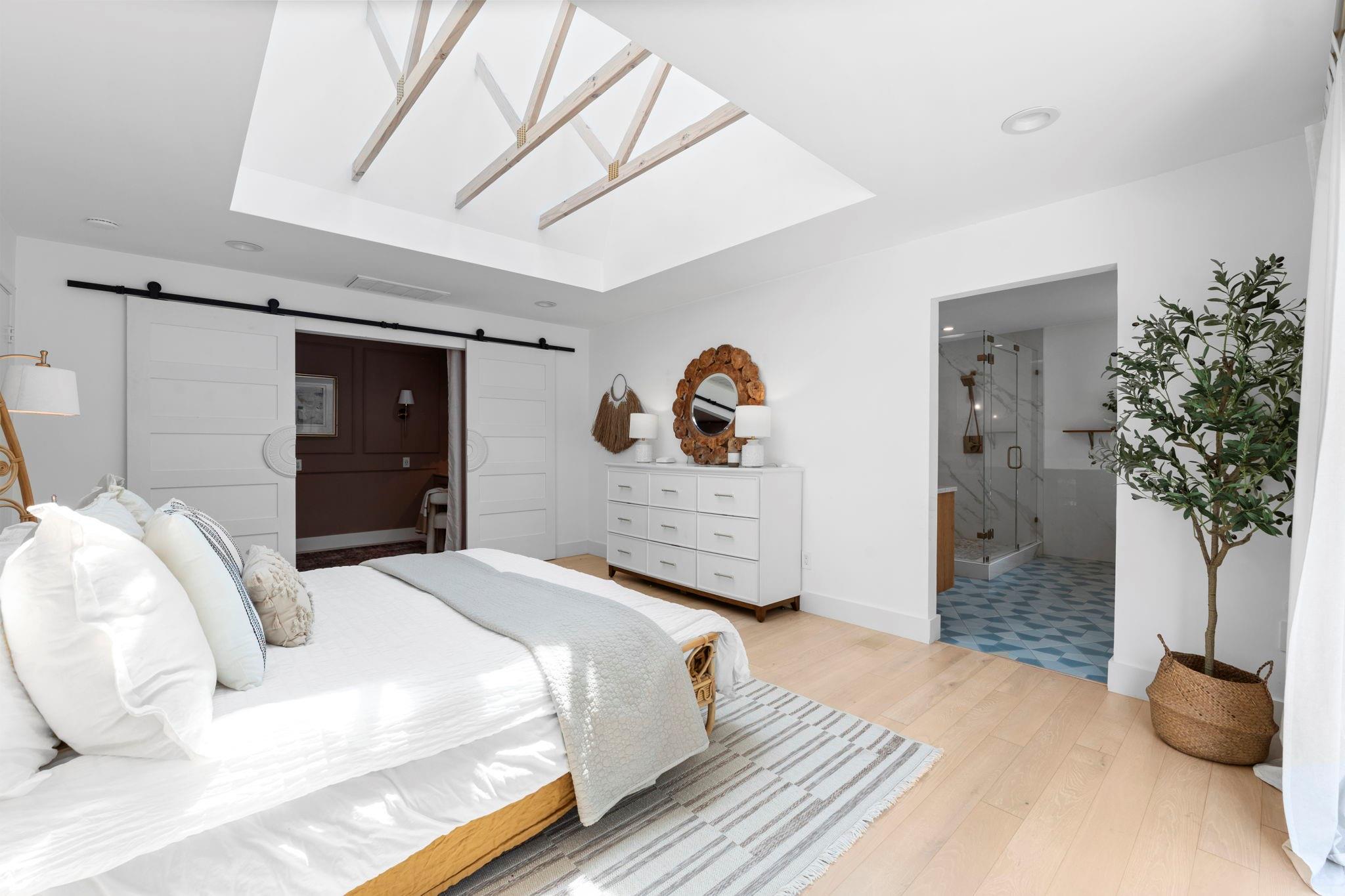 13114 Paradise Valley Drive