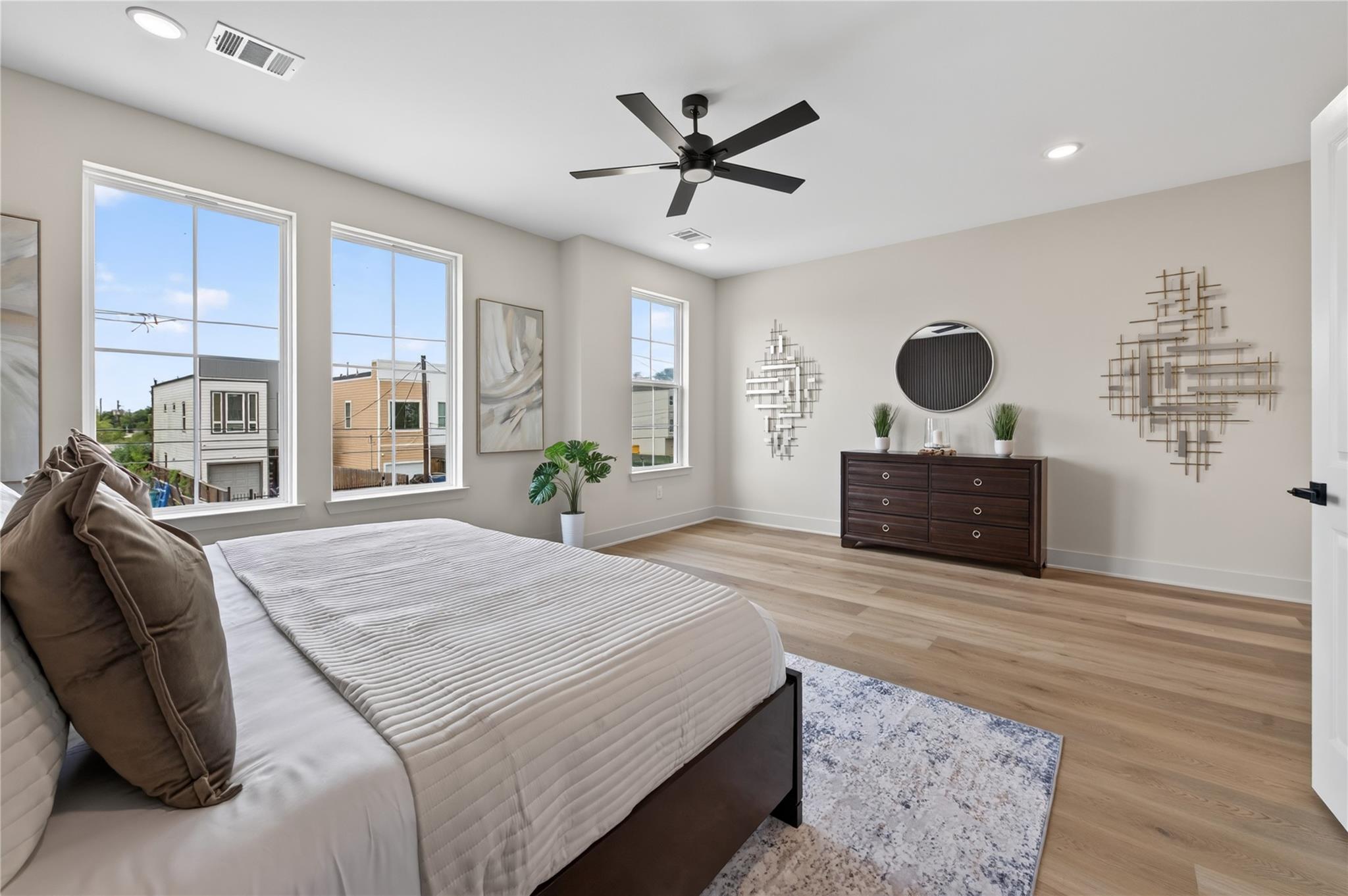 14107 Bridgeport