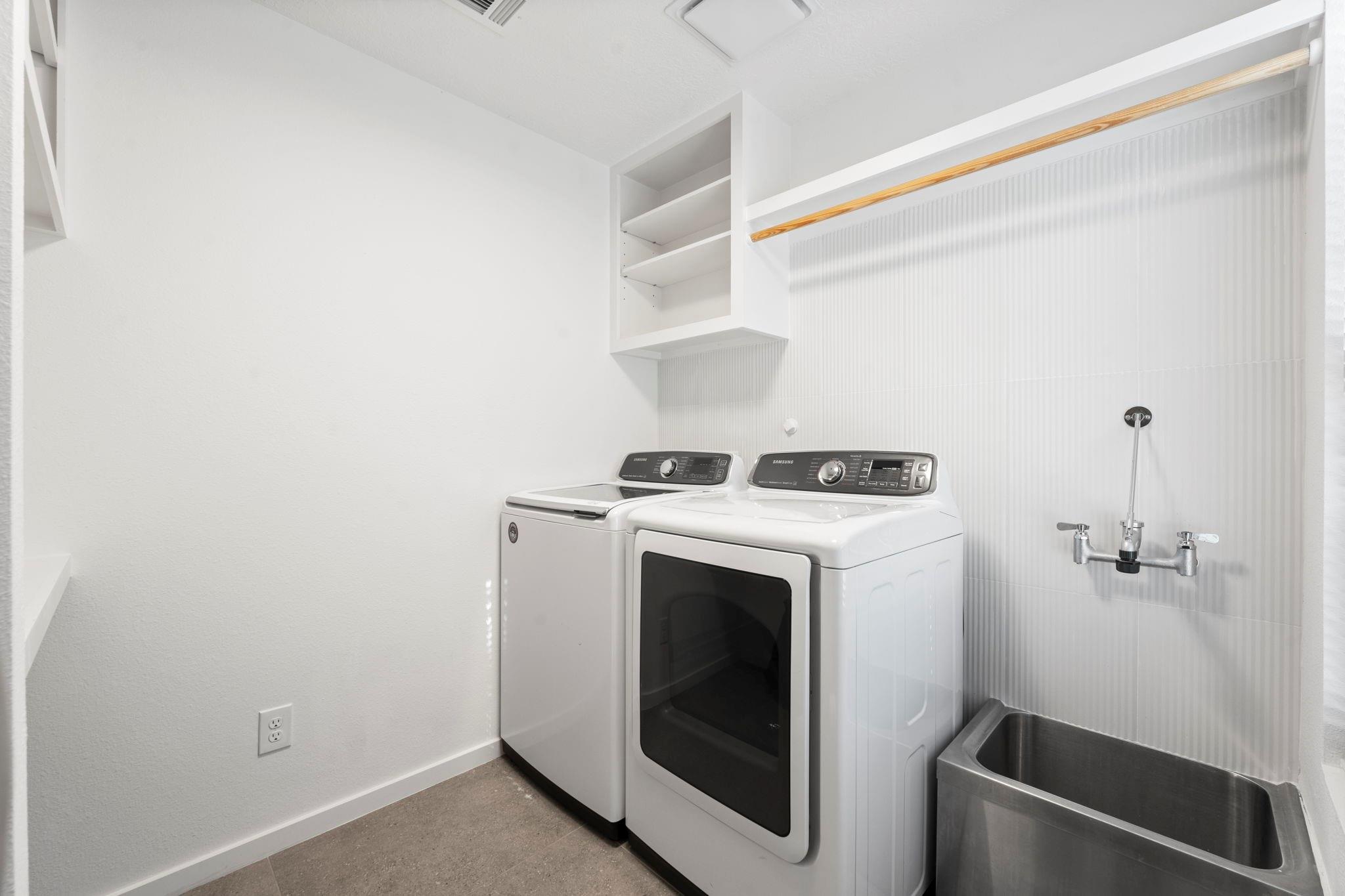 2703 Crossvine Circle