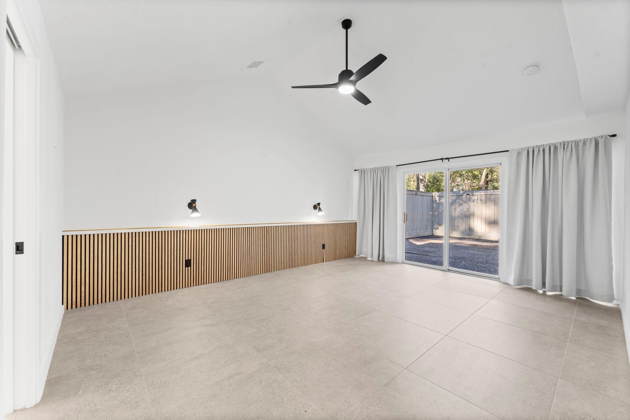 2703 Crossvine Circle