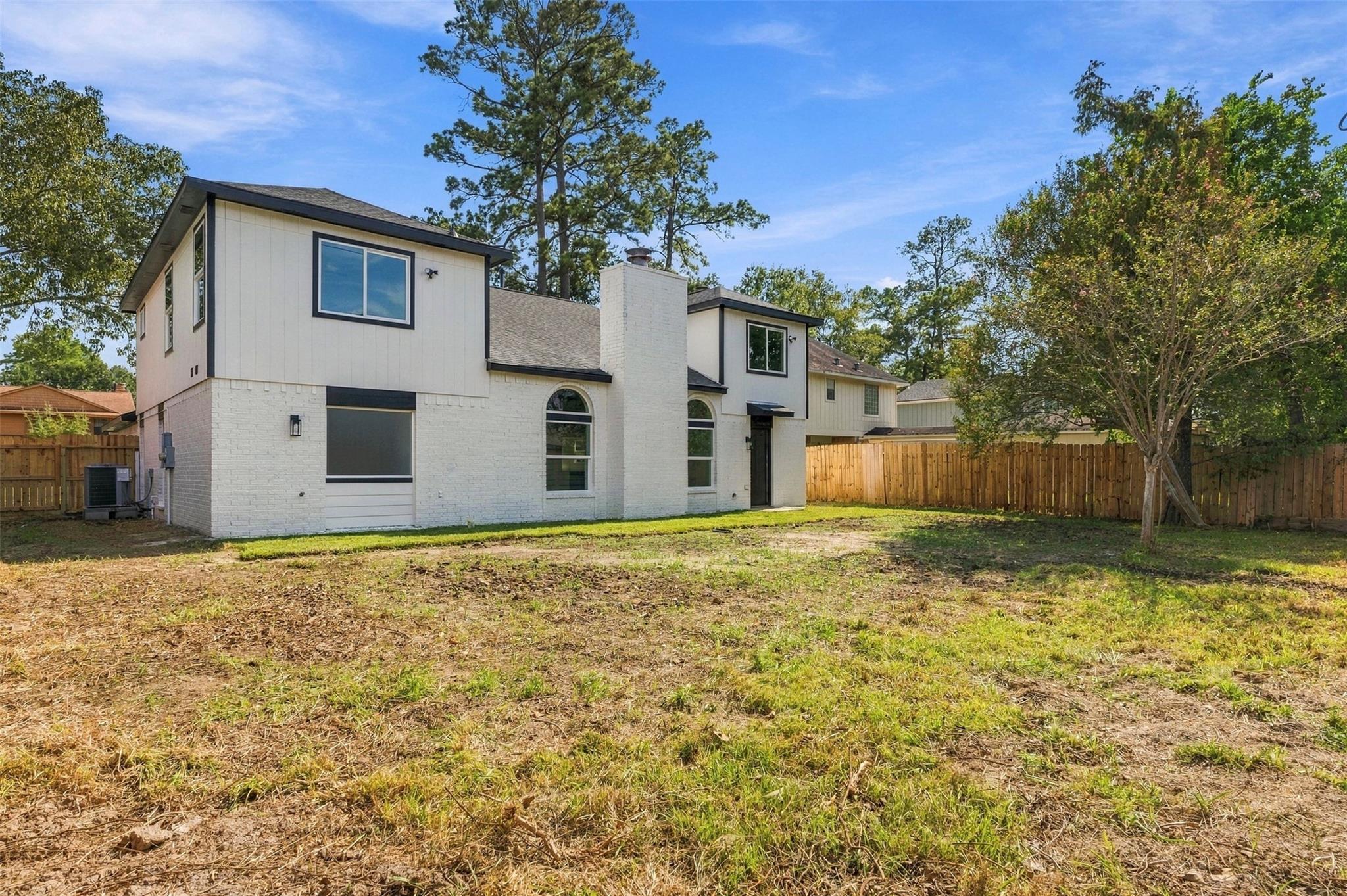 8503 Pines Place Drive