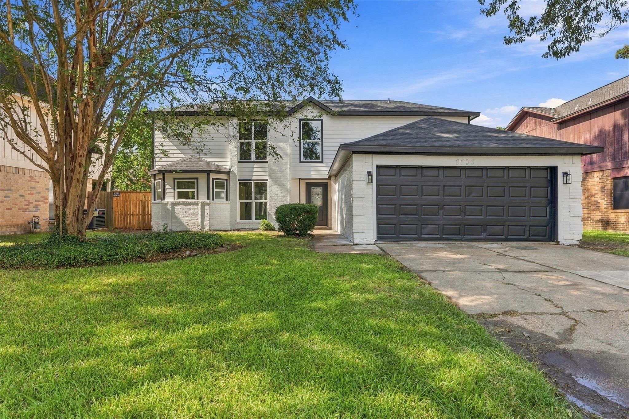 8503 Pines Place Drive