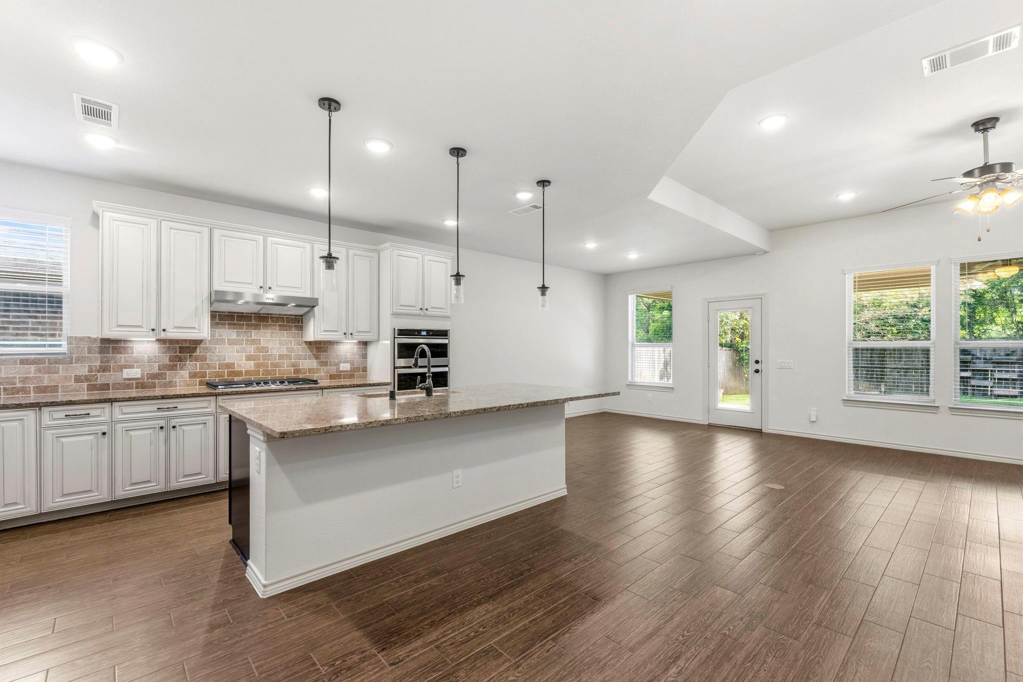 15 Pioneer Canyon Place