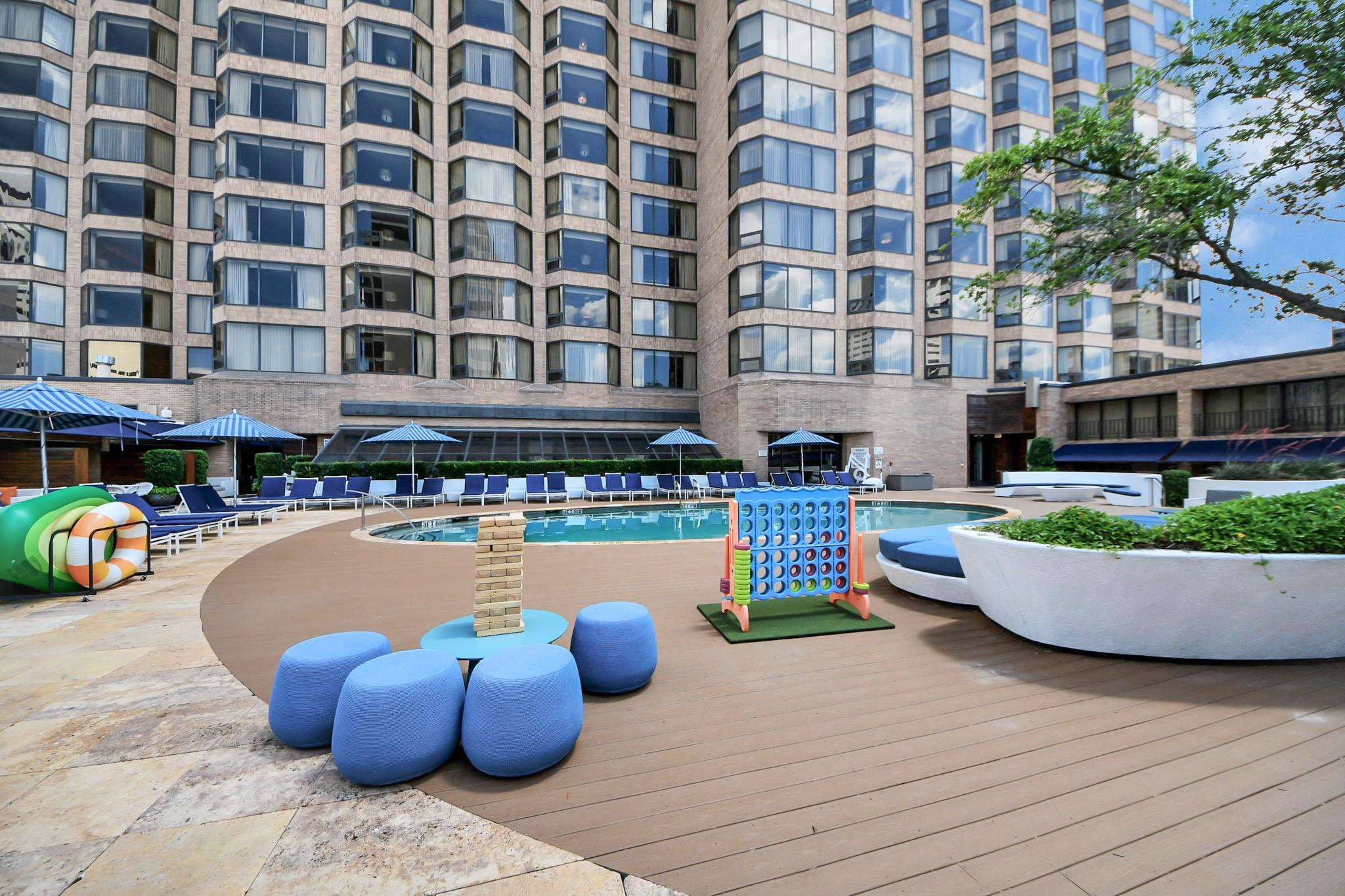 1300 Lamar Street # S8