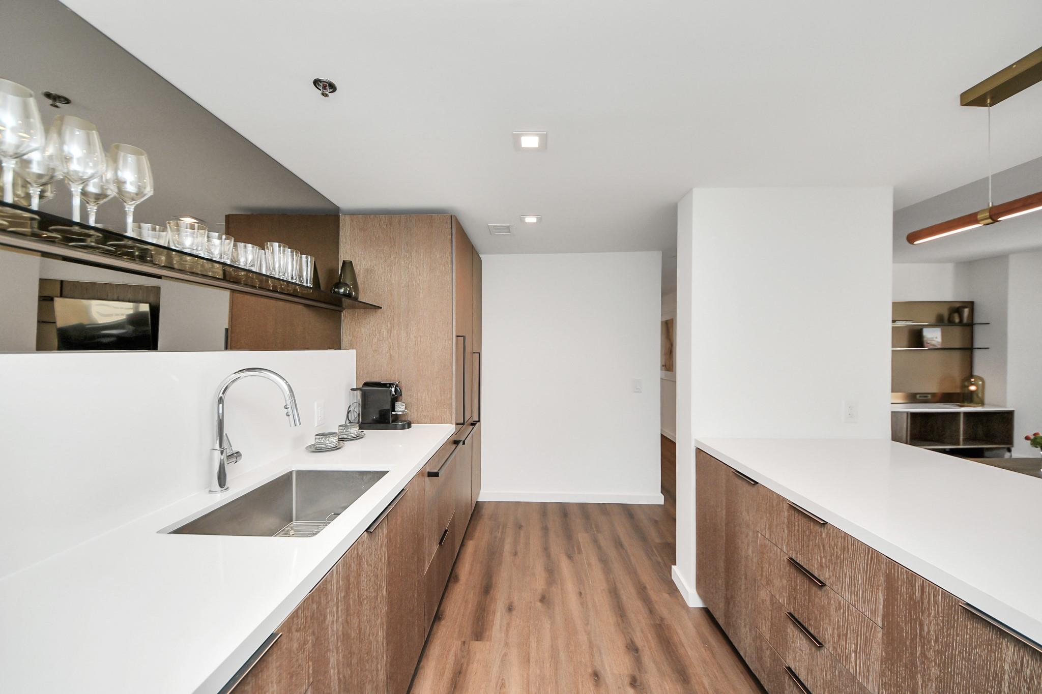 1300 Lamar Street # S8