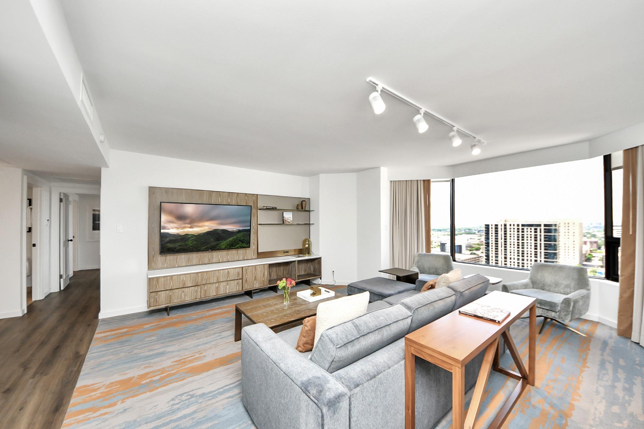 1300 Lamar Street # S8