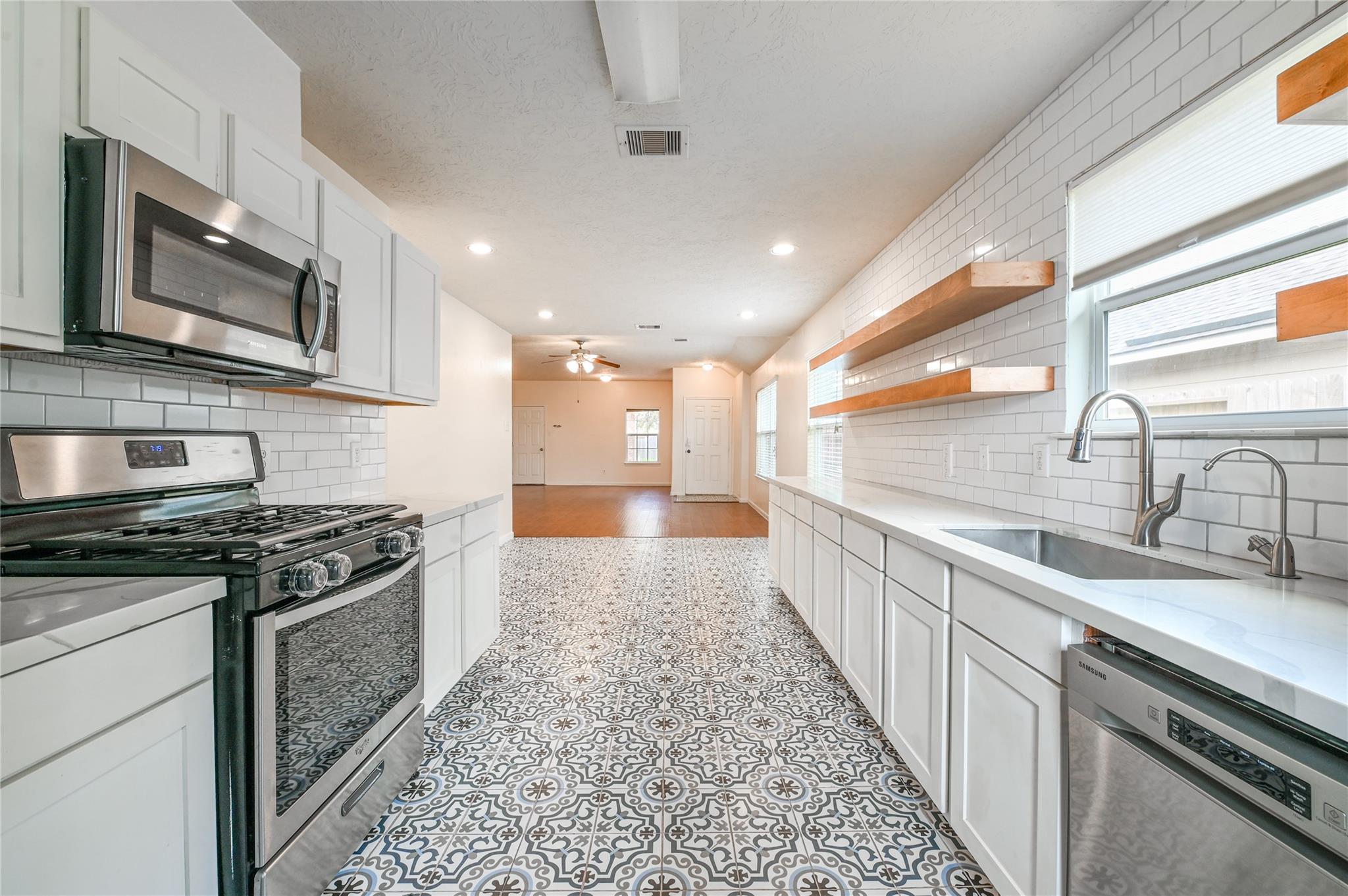 13418 High Banks Lane