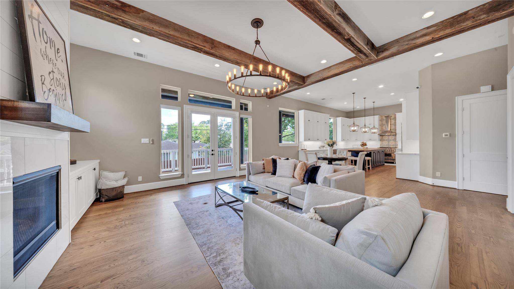 1102 Wynnwood Lane