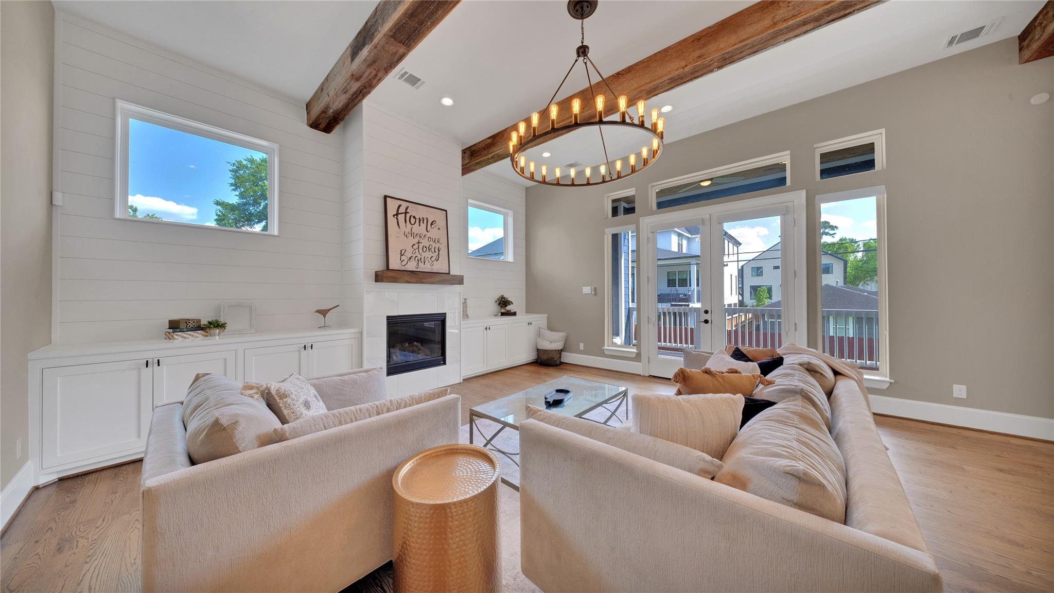 1102 Wynnwood Lane