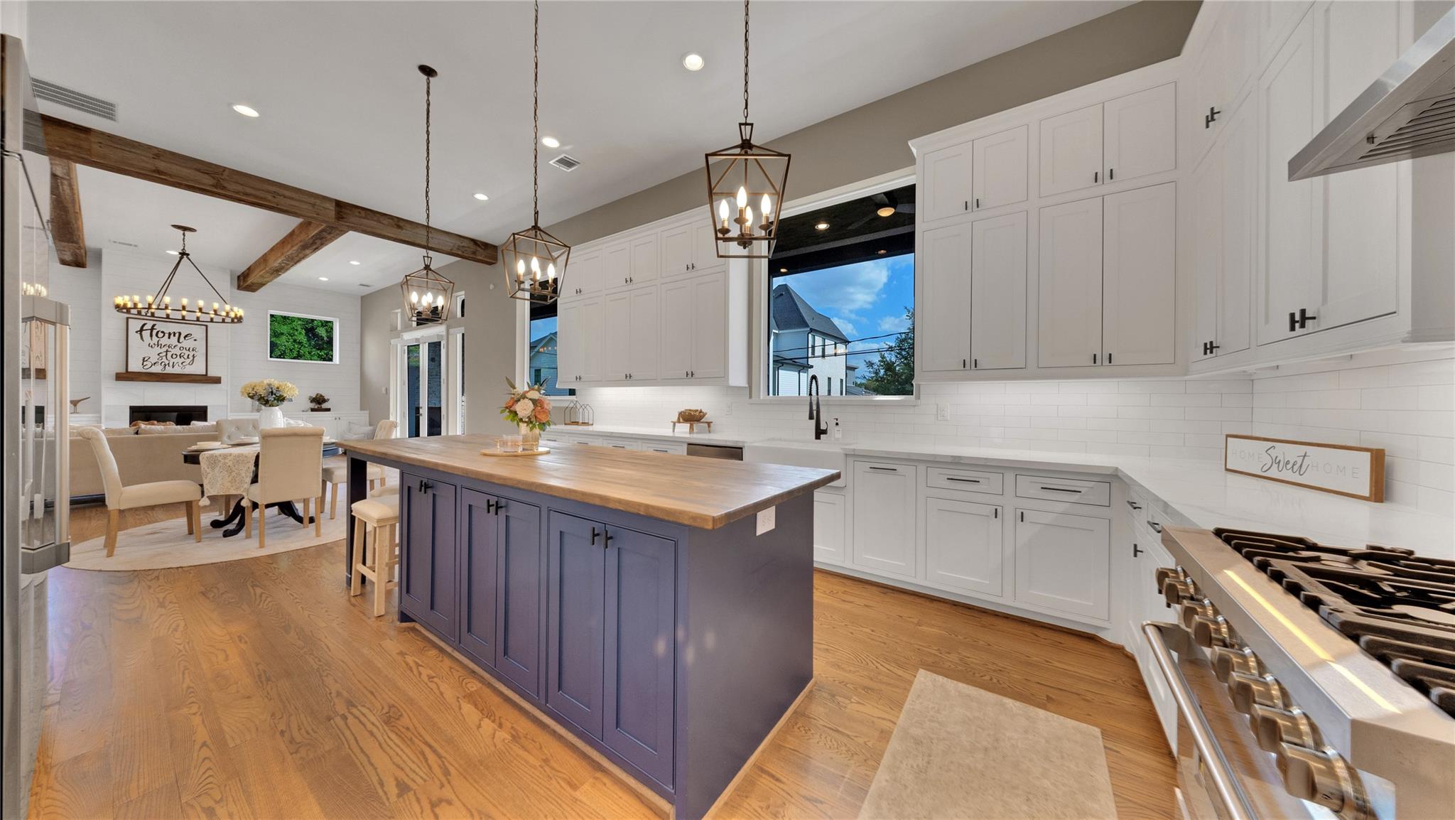1102 Wynnwood Lane