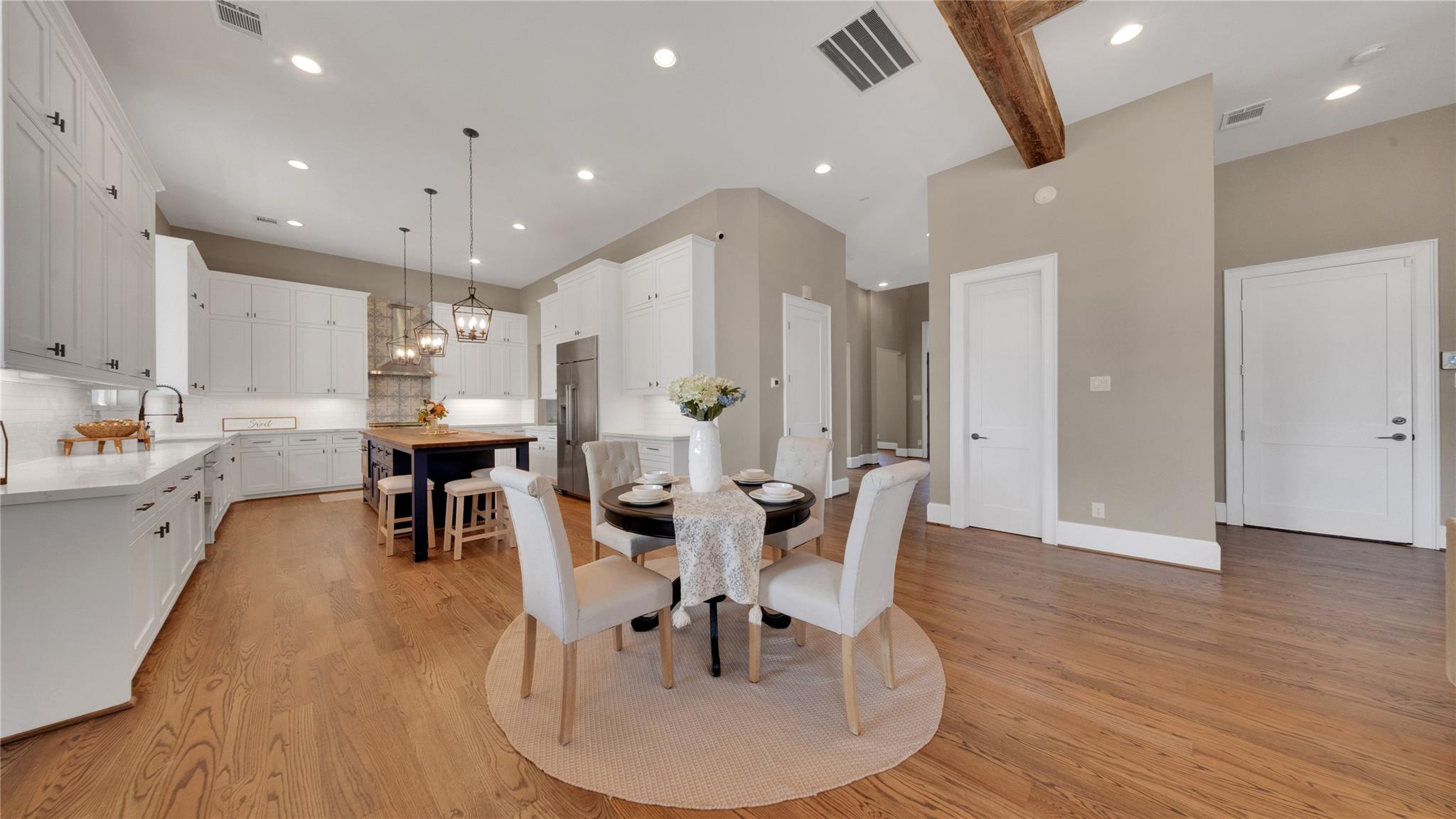 1102 Wynnwood Lane