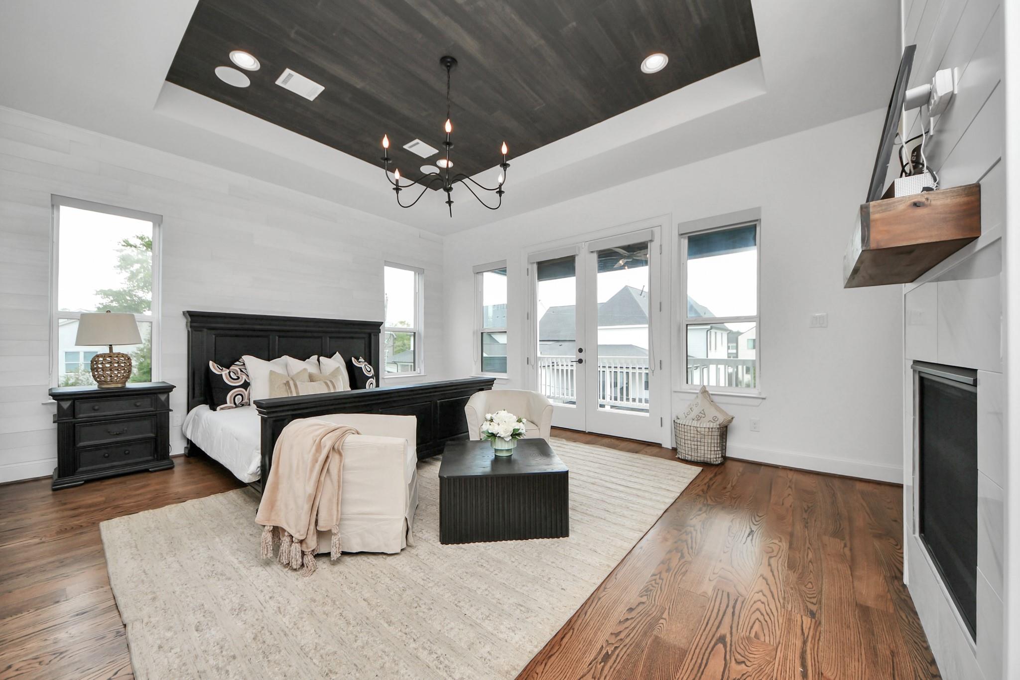1102 Wynnwood Lane