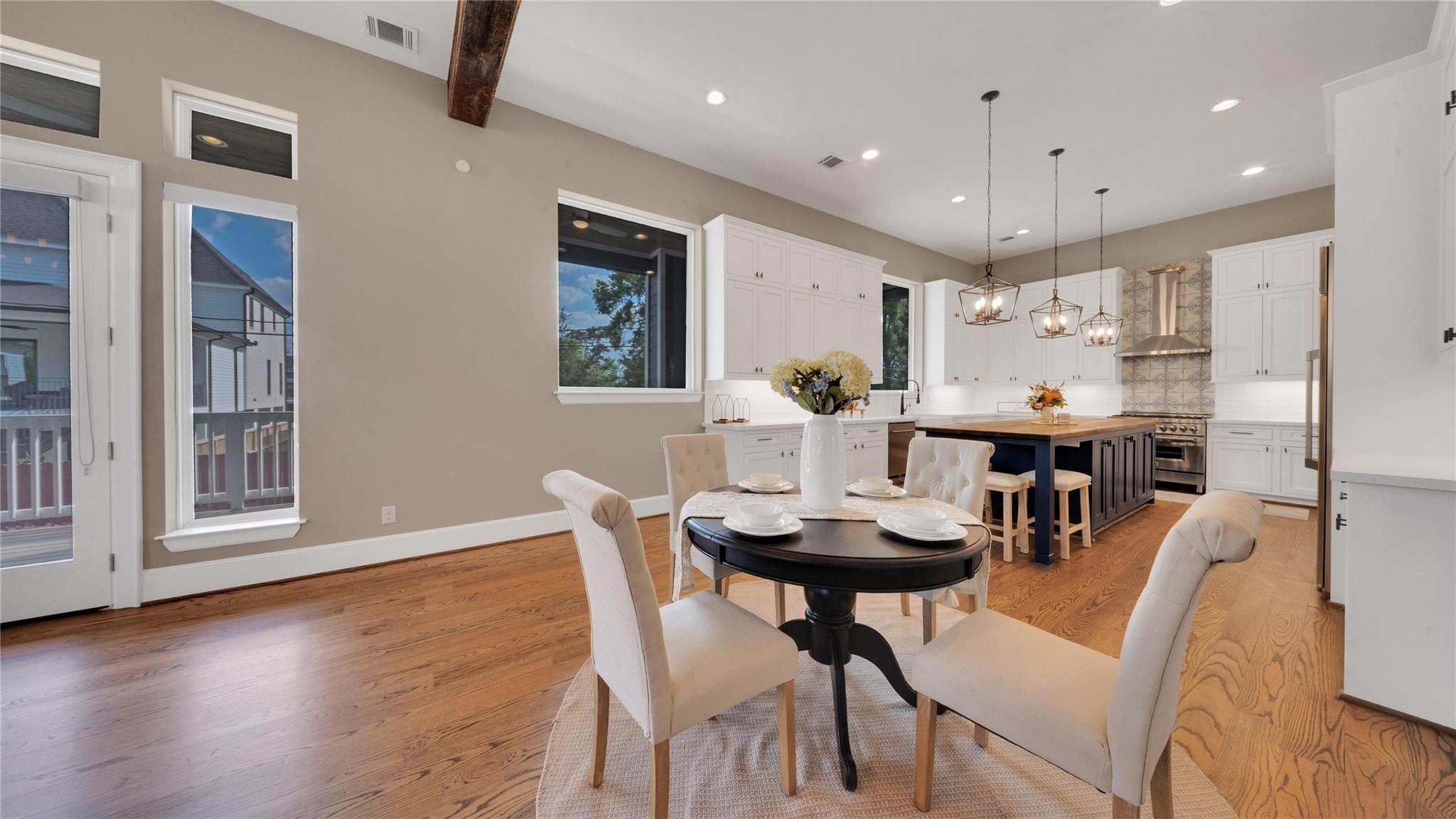 1102 Wynnwood Lane