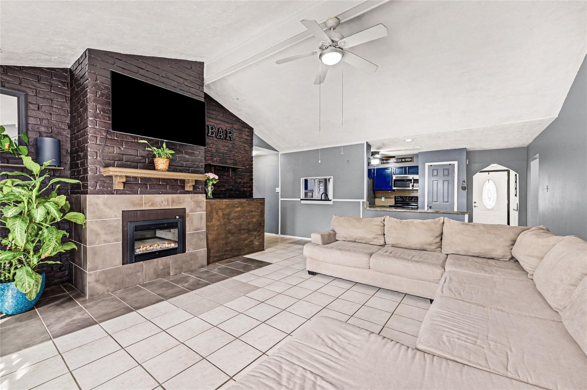 13807 Templar Lane