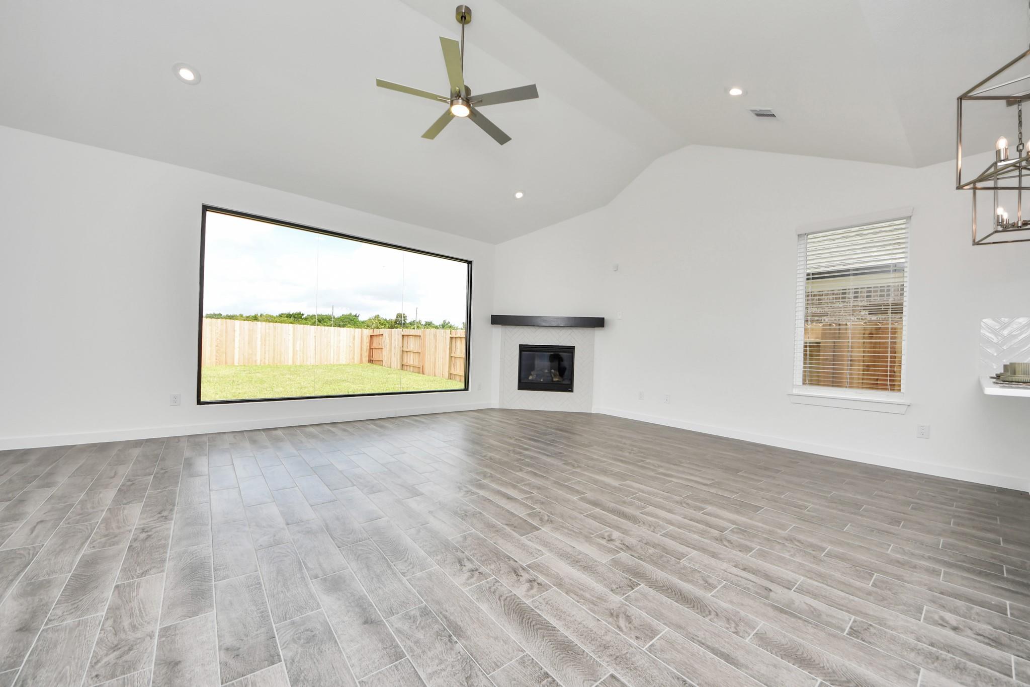 25418 Cove Bend Way