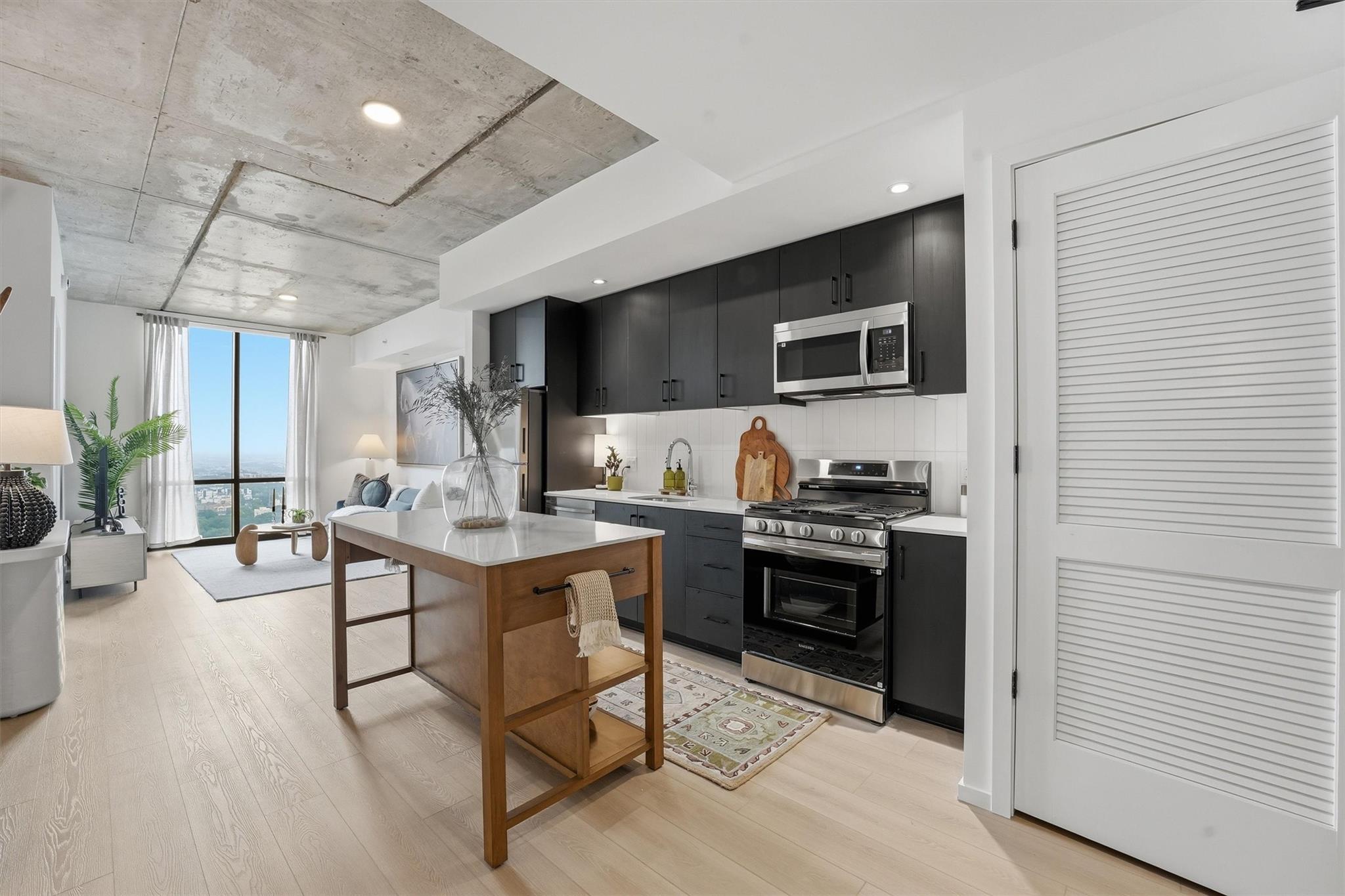 5501 La Branch Street # 2105
