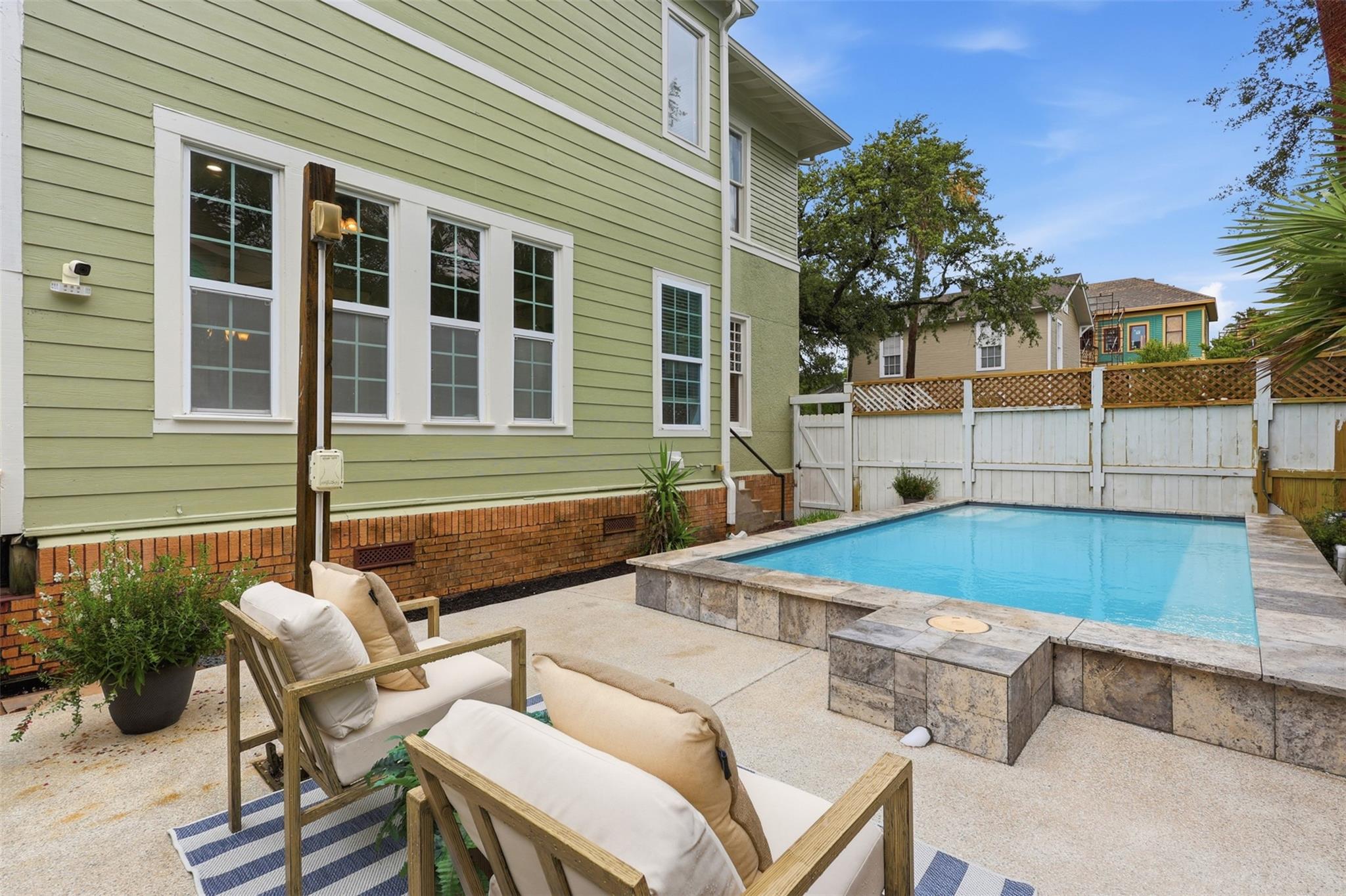 1804 33rd Street