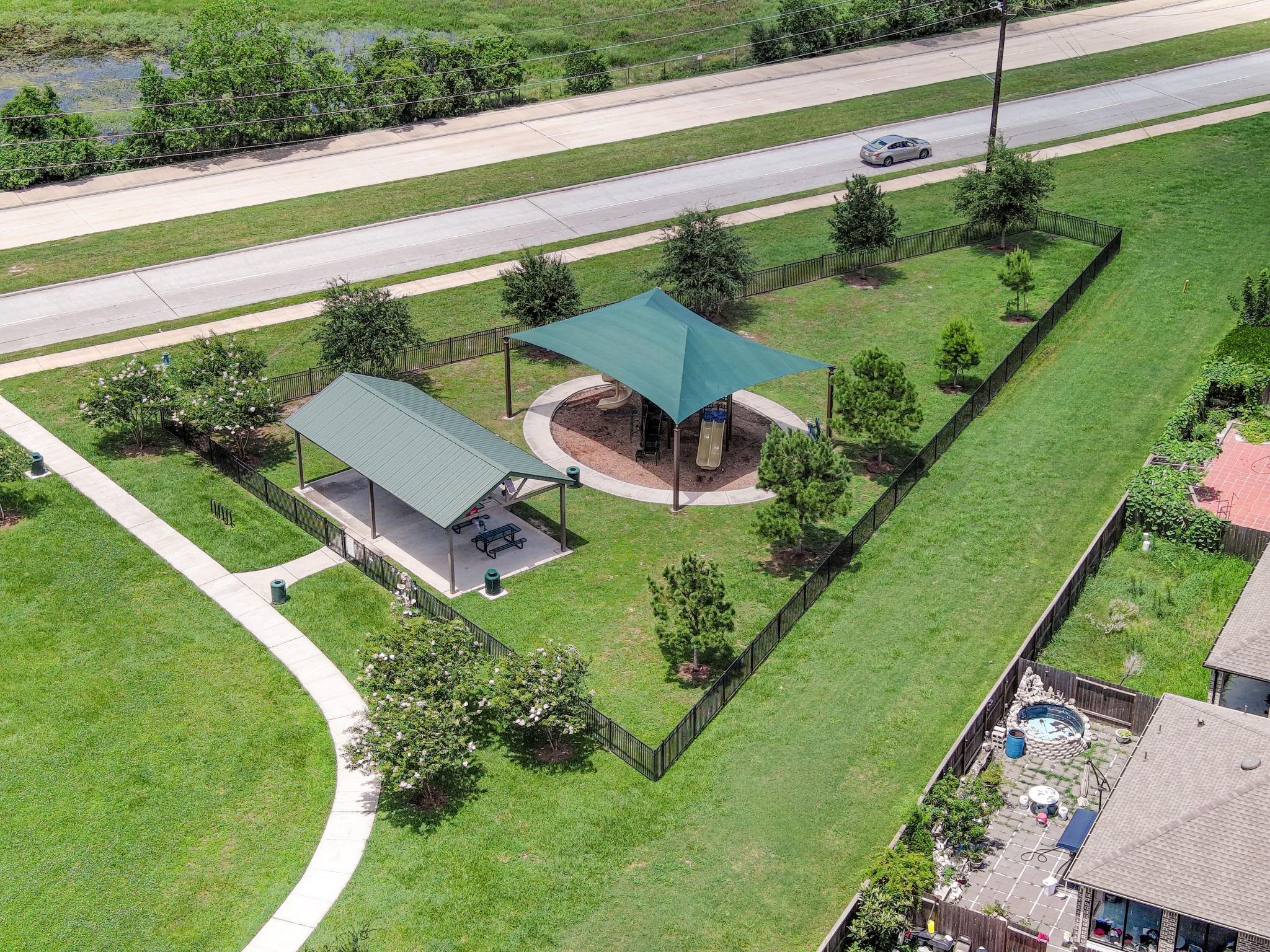 918 Willow Timber Drive