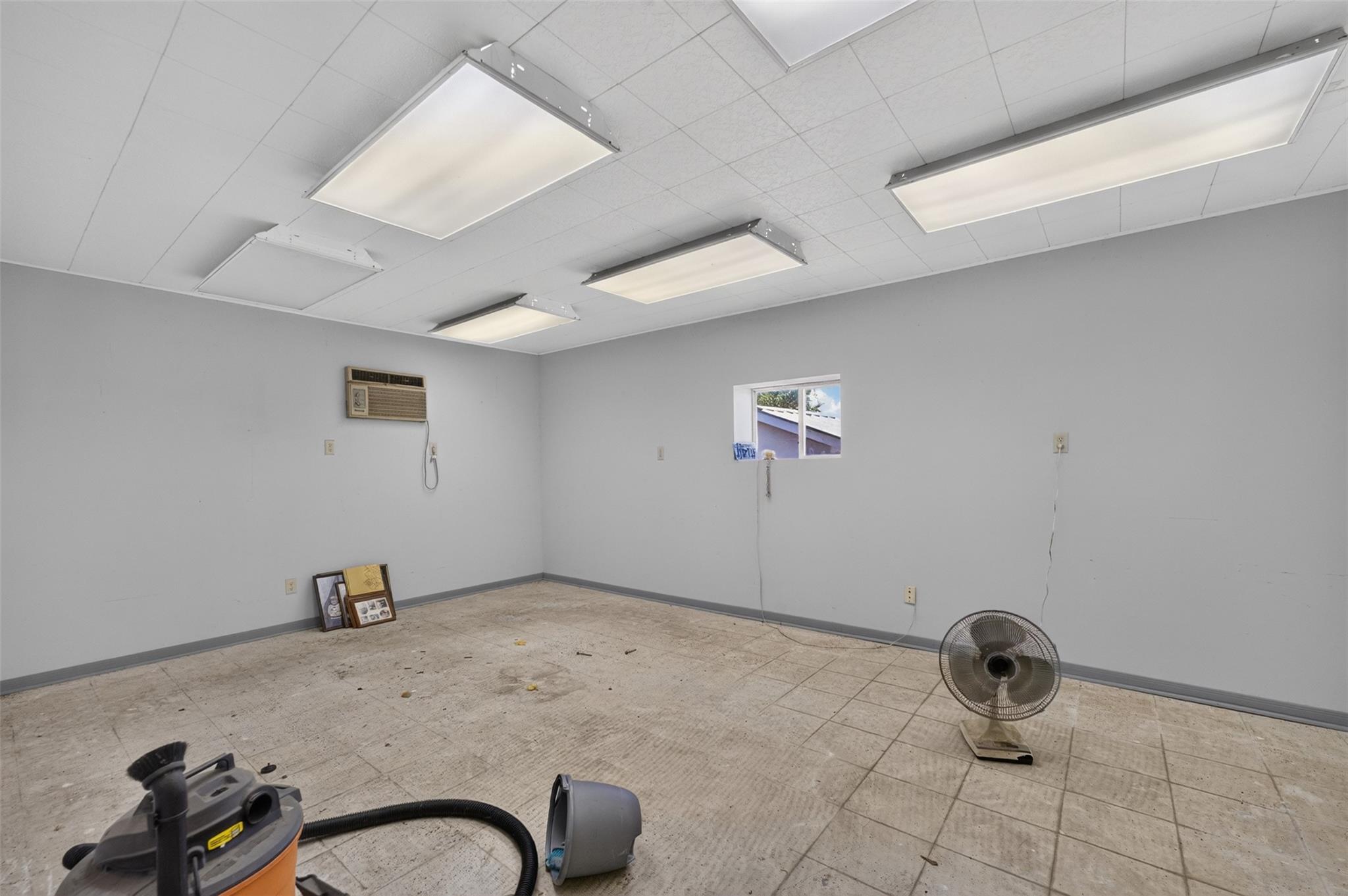 3085 Shupak Road