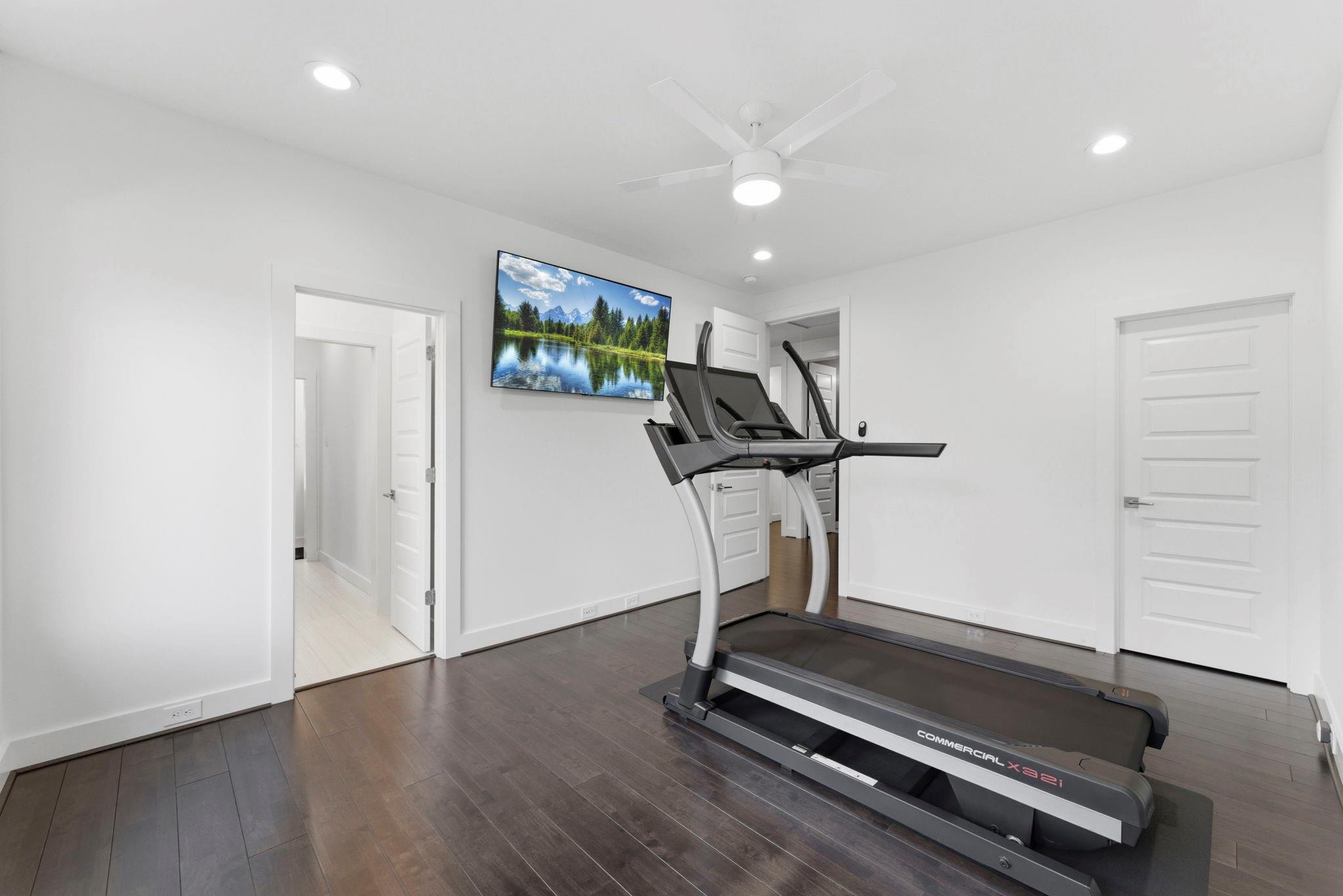 802 W 30th Street