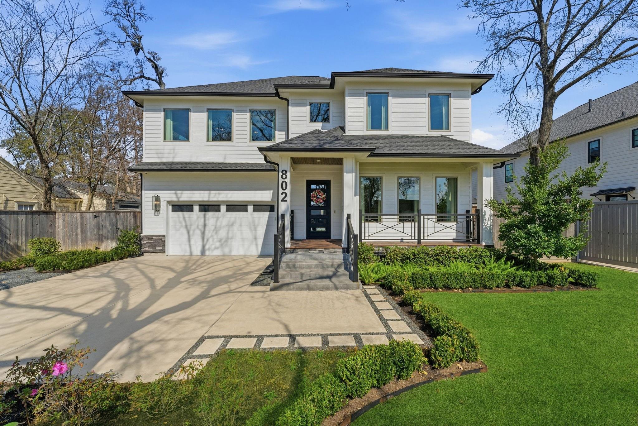 802 W 30th Street