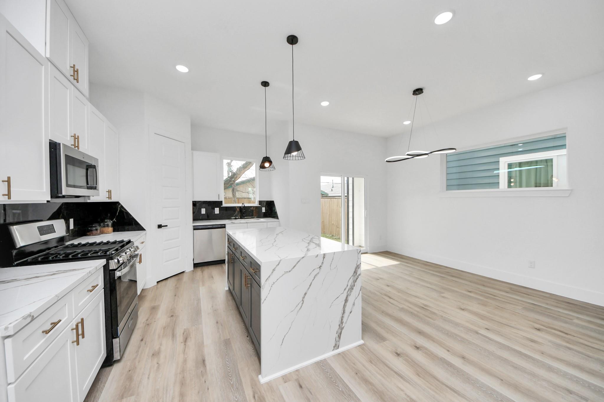 3524 Rebecca Street