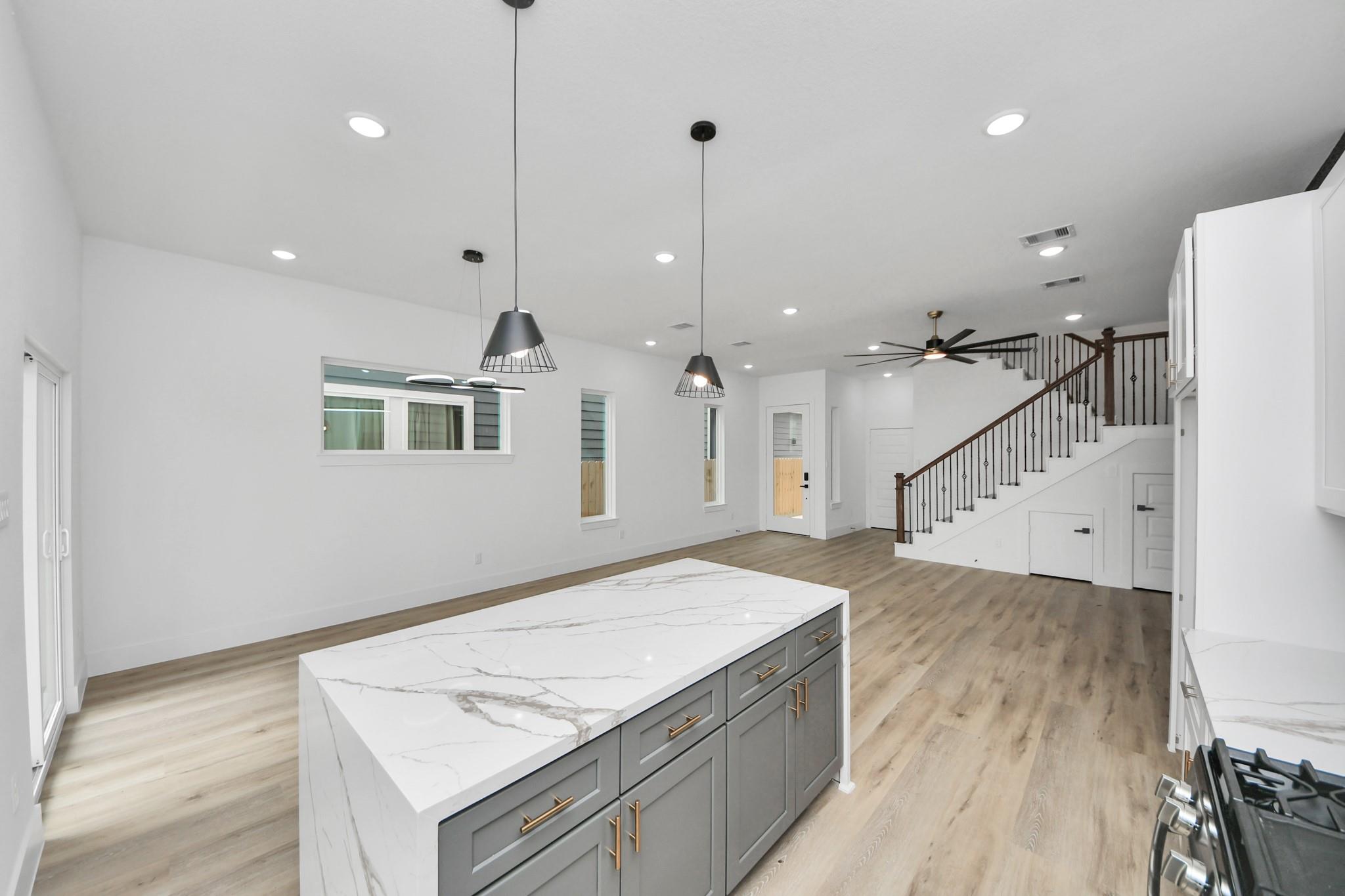 3524 Rebecca Street