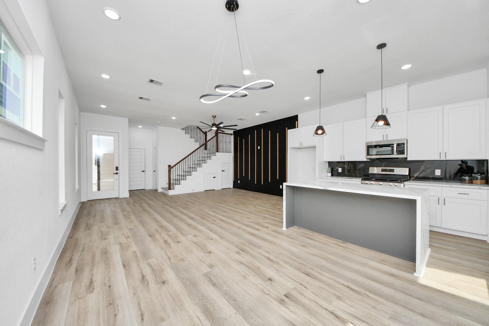 3524 Rebecca Street