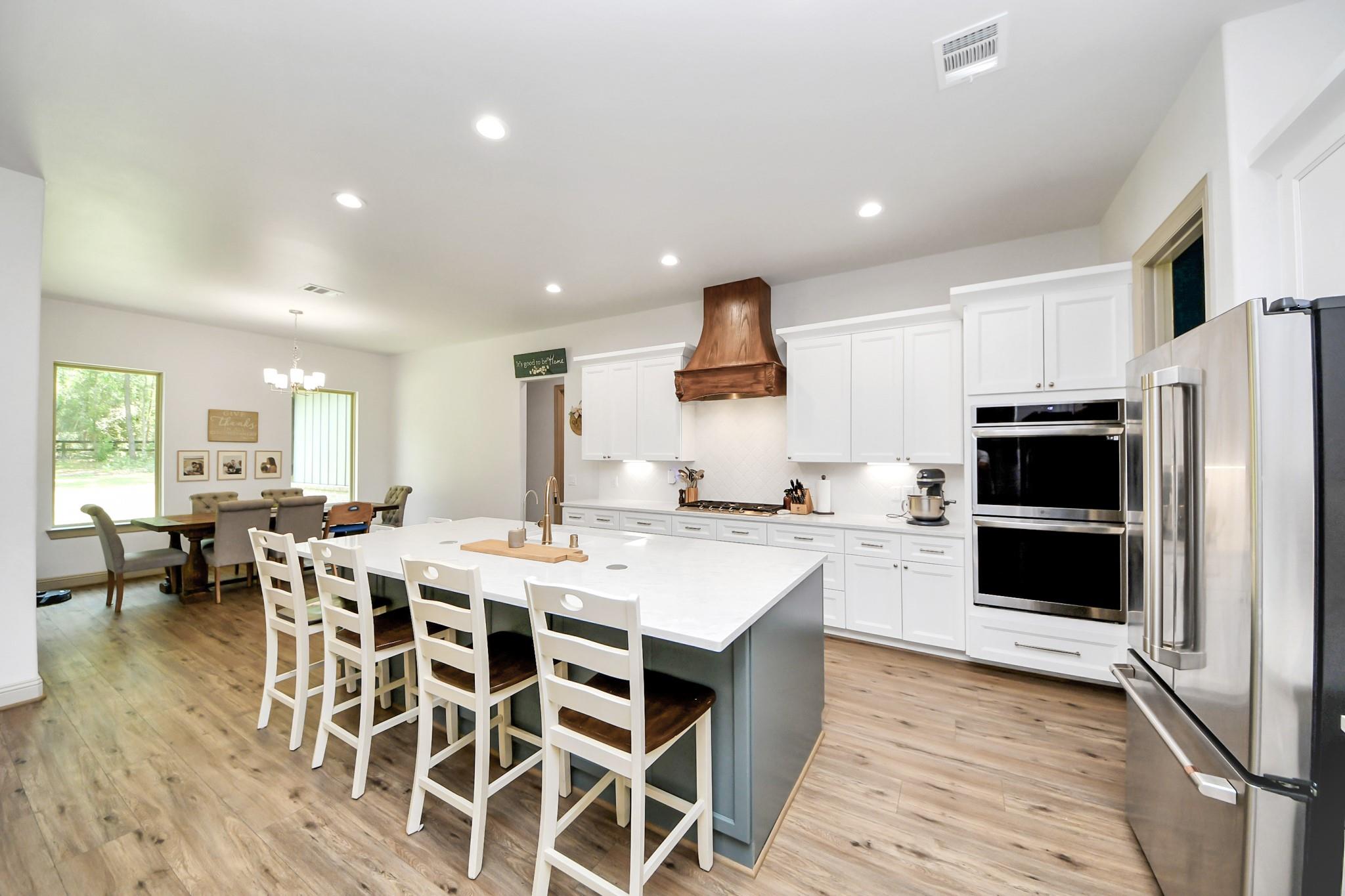 19801 Whispering Creek Trl