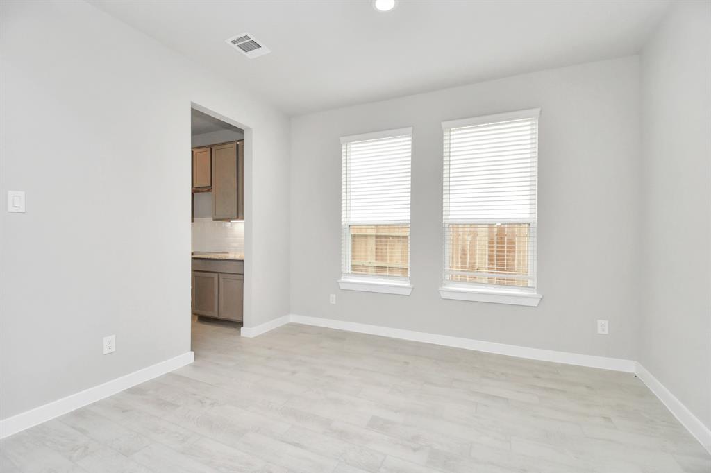 19707 Isola Breeze Drive