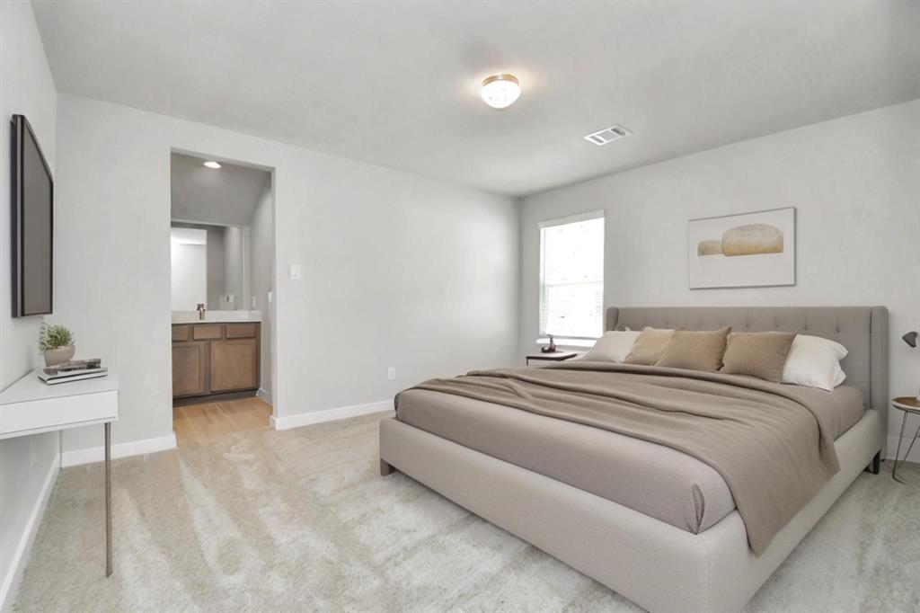 19707 Isola Breeze Drive