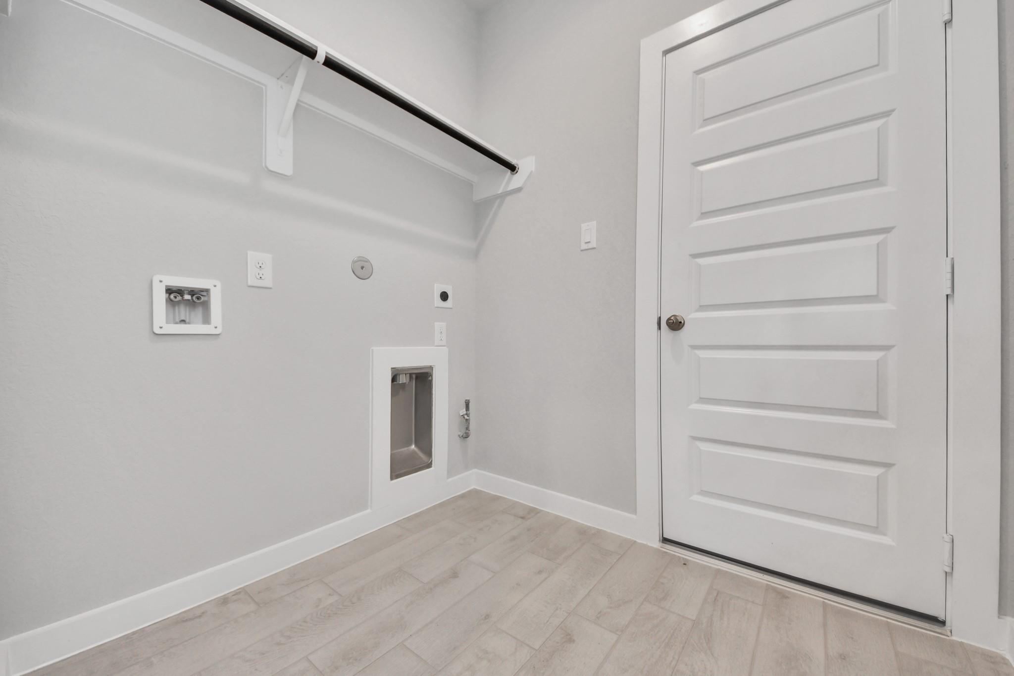 11814 Royal Willow Lane