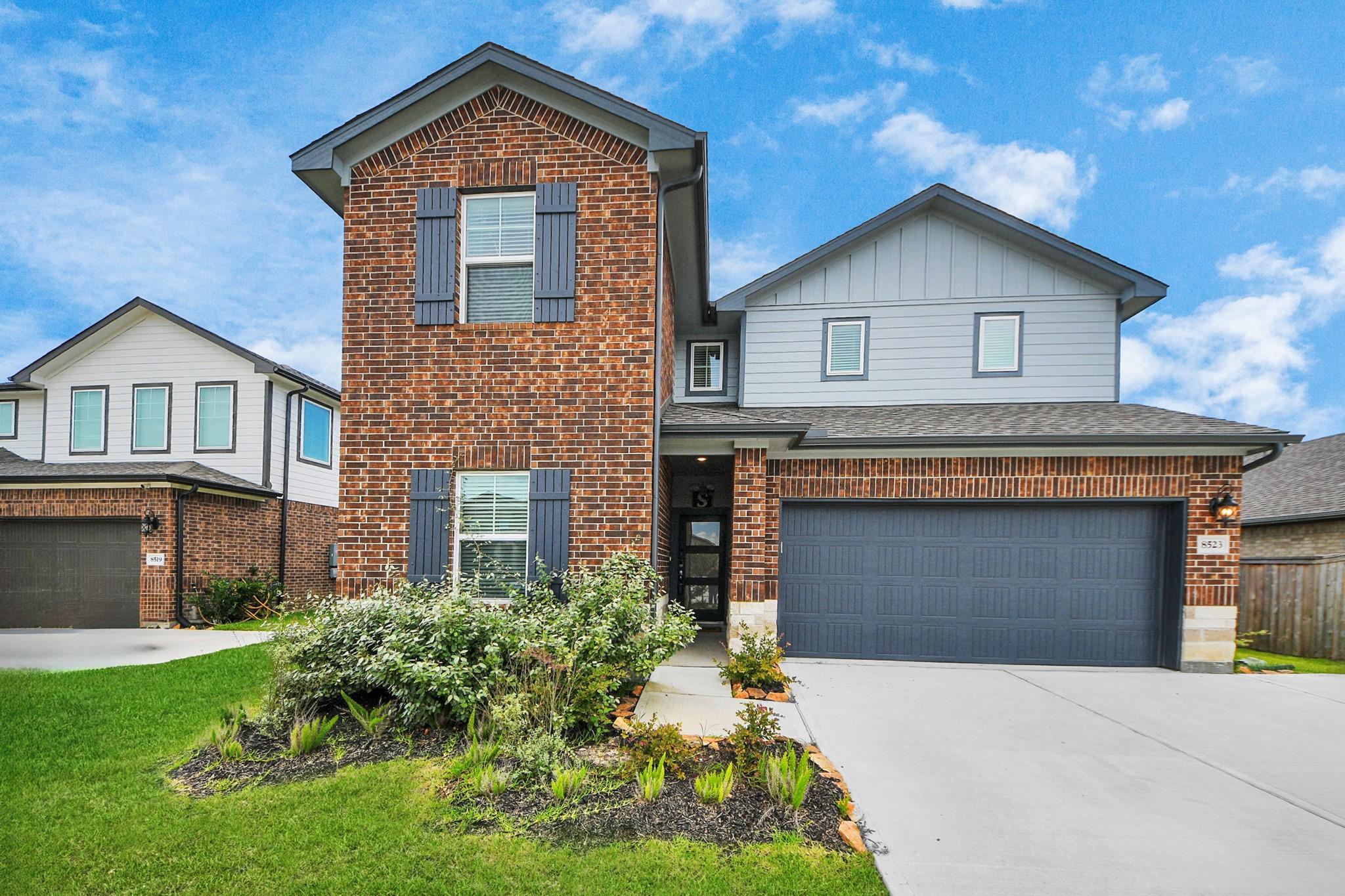 8523 Treetop Heights Drive