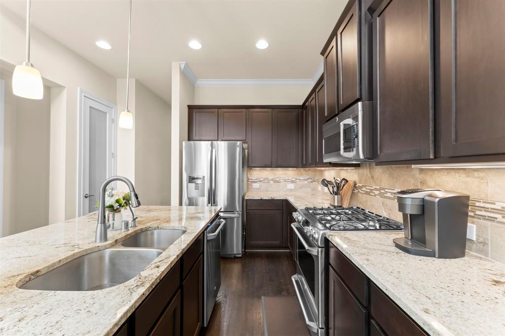 2623 Shady Woods Lane