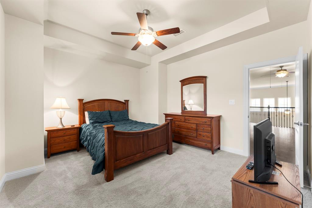 2623 Shady Woods Lane