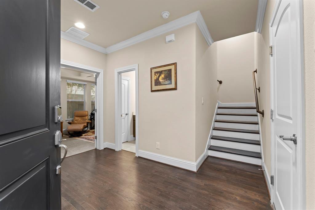 2623 Shady Woods Lane