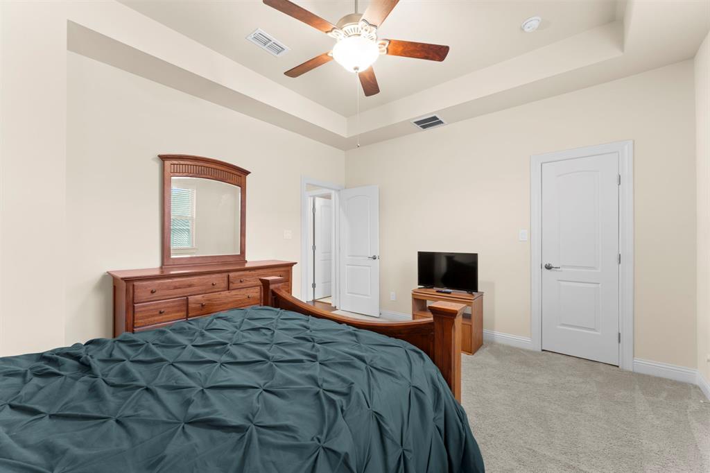 2623 Shady Woods Lane