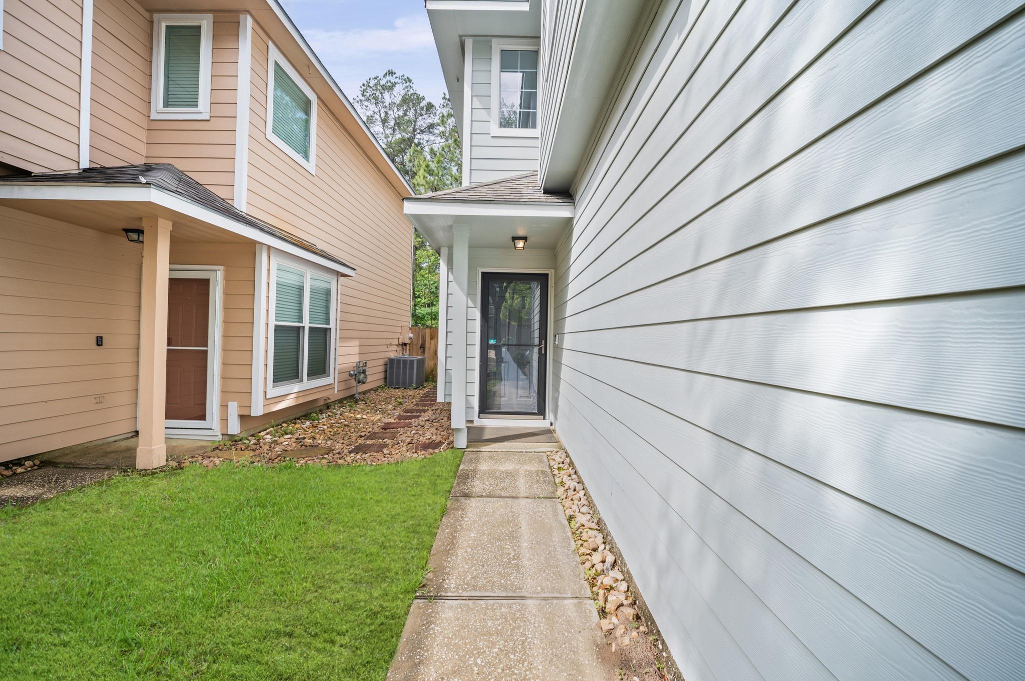 36 Ledgestone Place