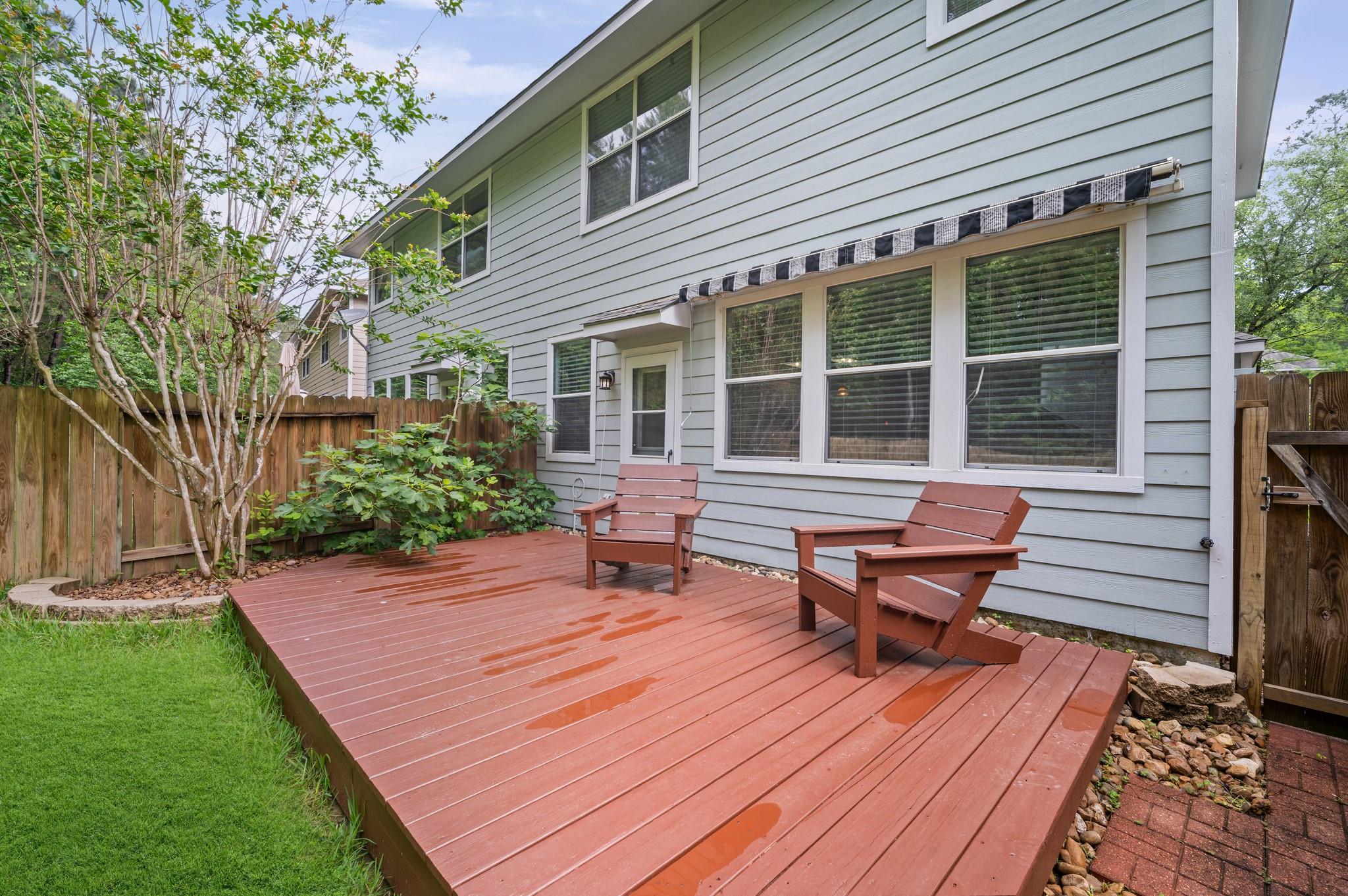 36 Ledgestone Place
